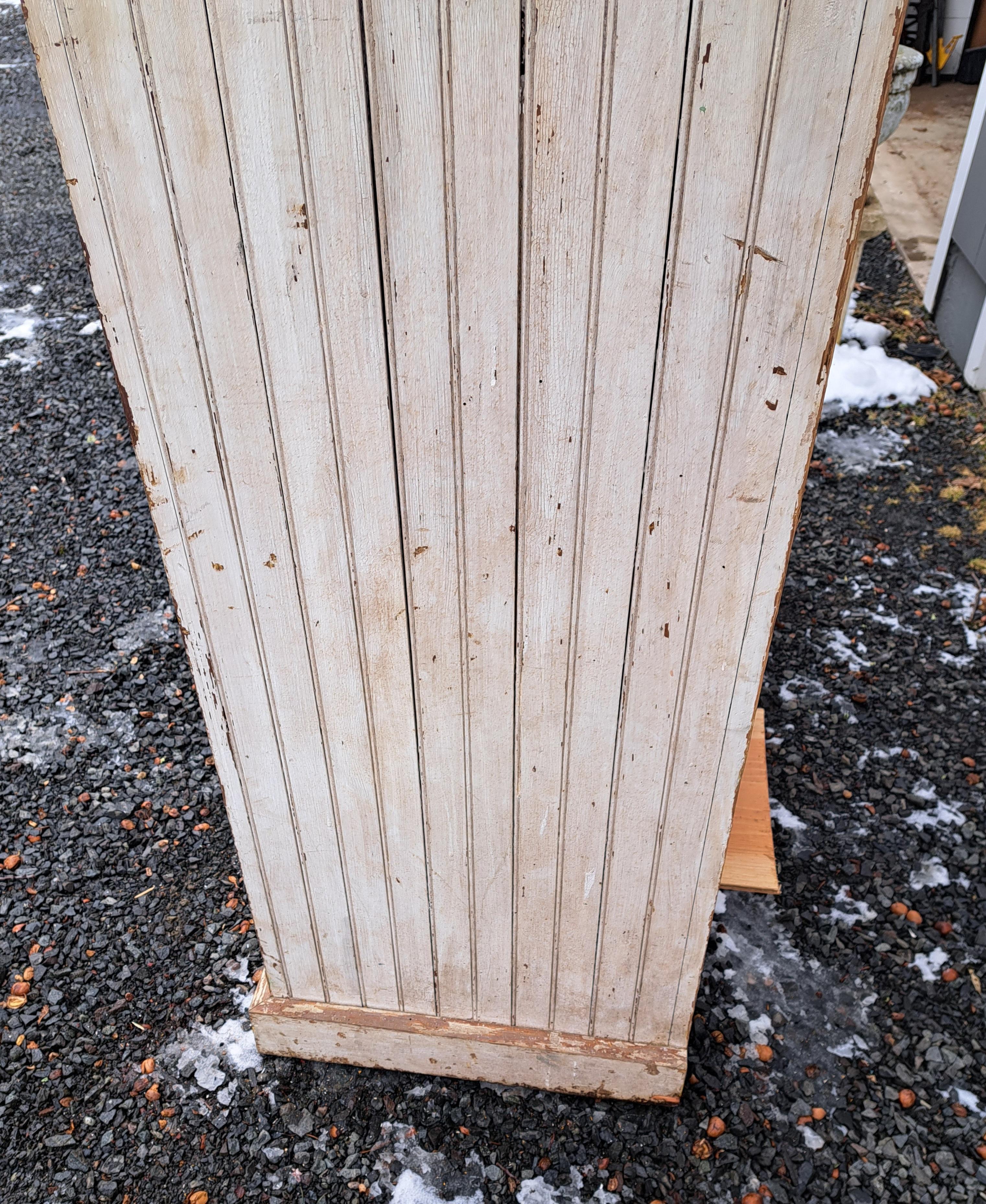 Antique Primitive Beadboard Cupboard Wainscot Cabinet In Good Condition For Sale In Newtown, CT