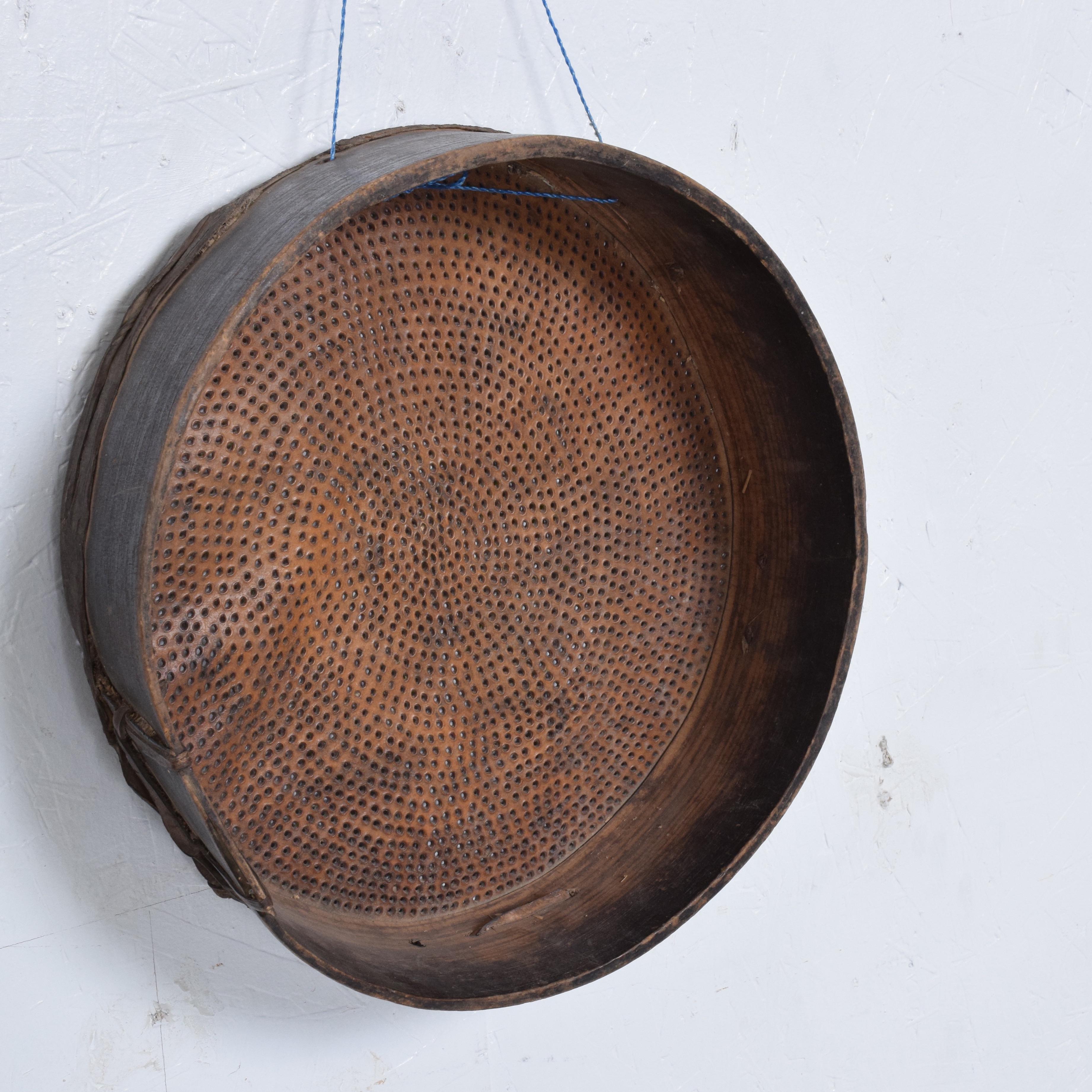 Antique Primitive Bentwood and Goatskin Flour Sieve Sifter, Guatemala, 1800s In Good Condition In Chula Vista, CA