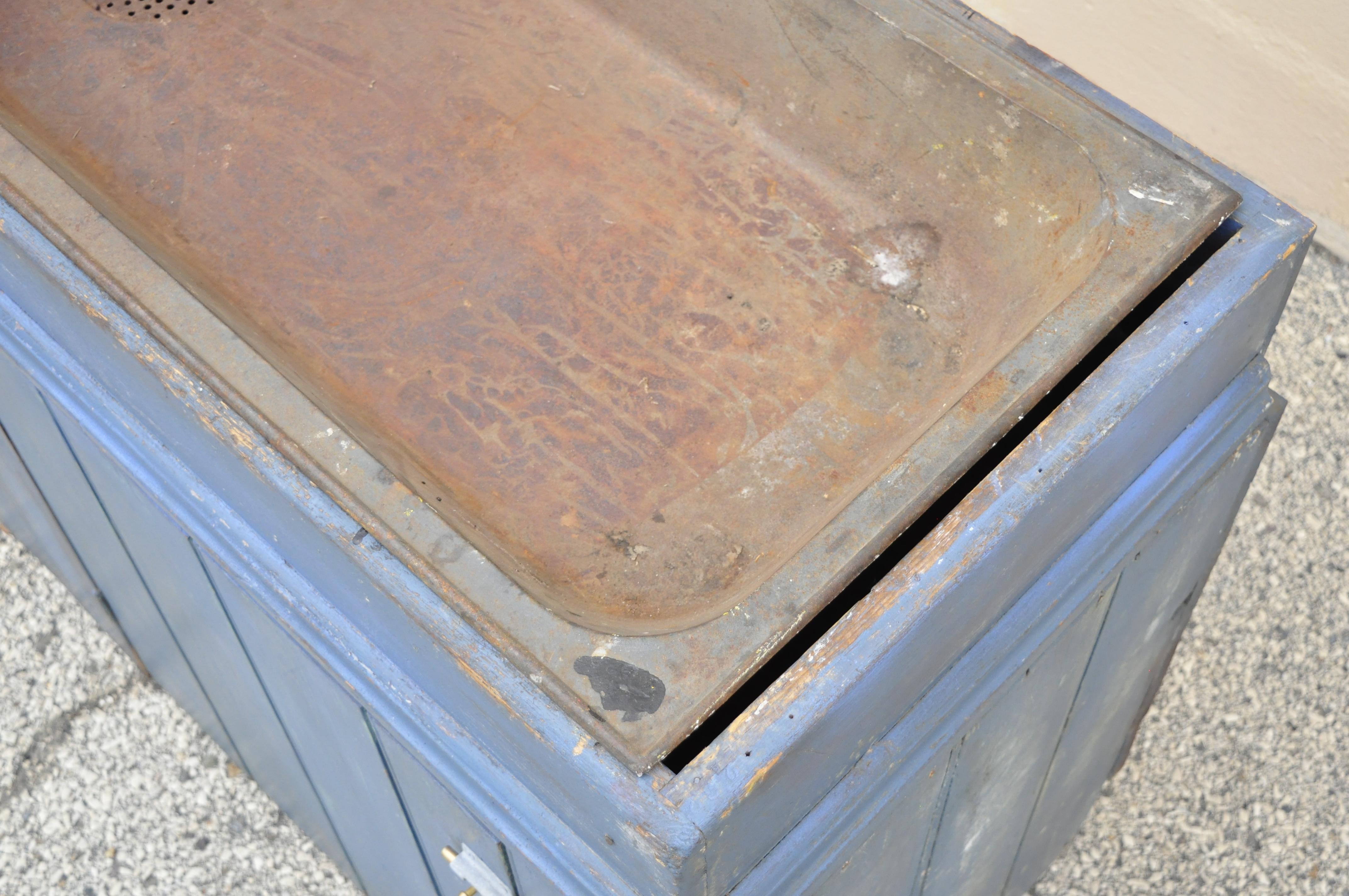 Antiguo Azul Distress Pintado Armario Armario Vanidad Fregadero de Hierro Fundido 1