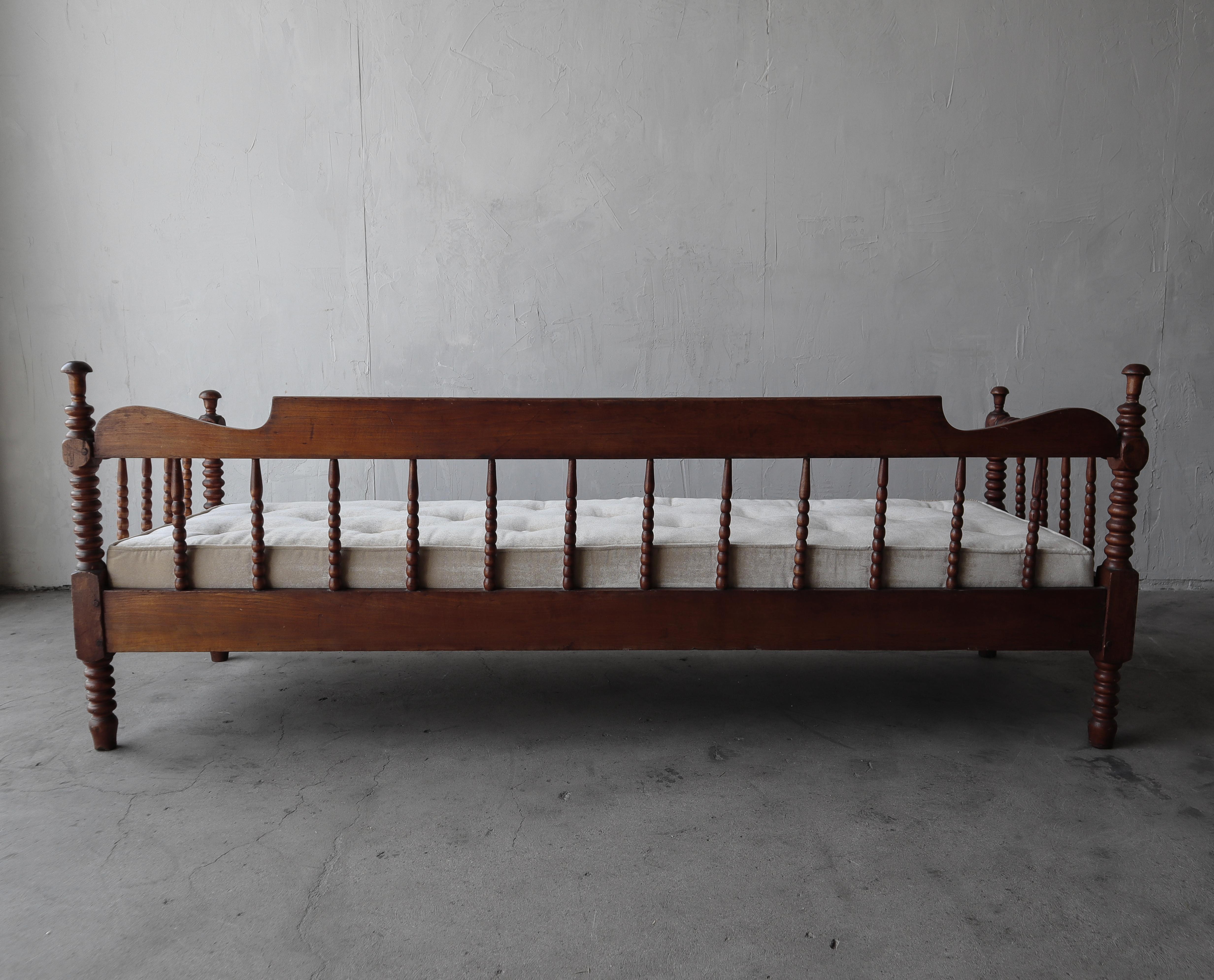 Antique Primitive Carved Wood Daybed Bench In Good Condition In Las Vegas, NV