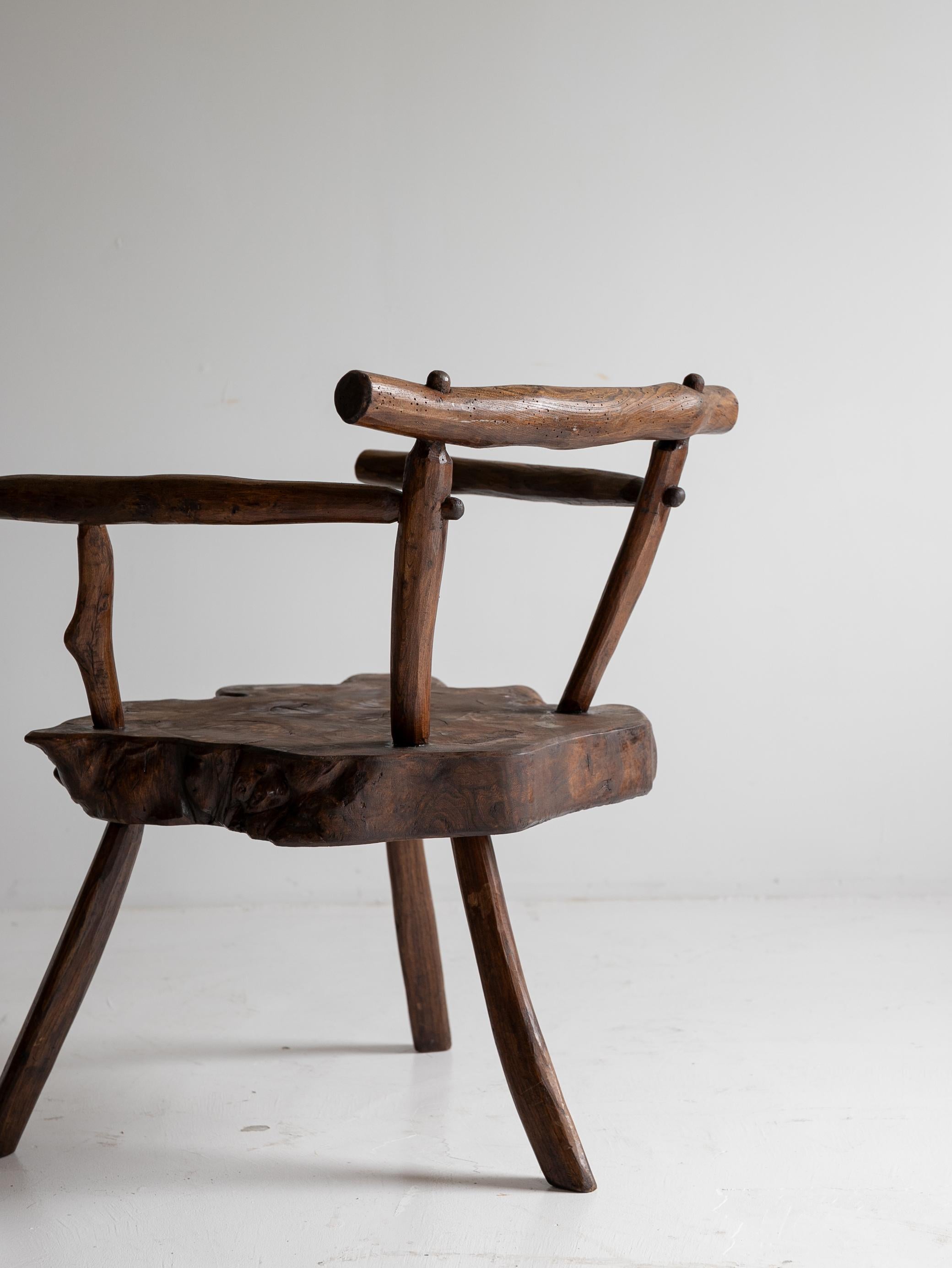 Chaise primitive ancienne des années 1900 / Chaise d'appoint Wabi Sabi en vente 5