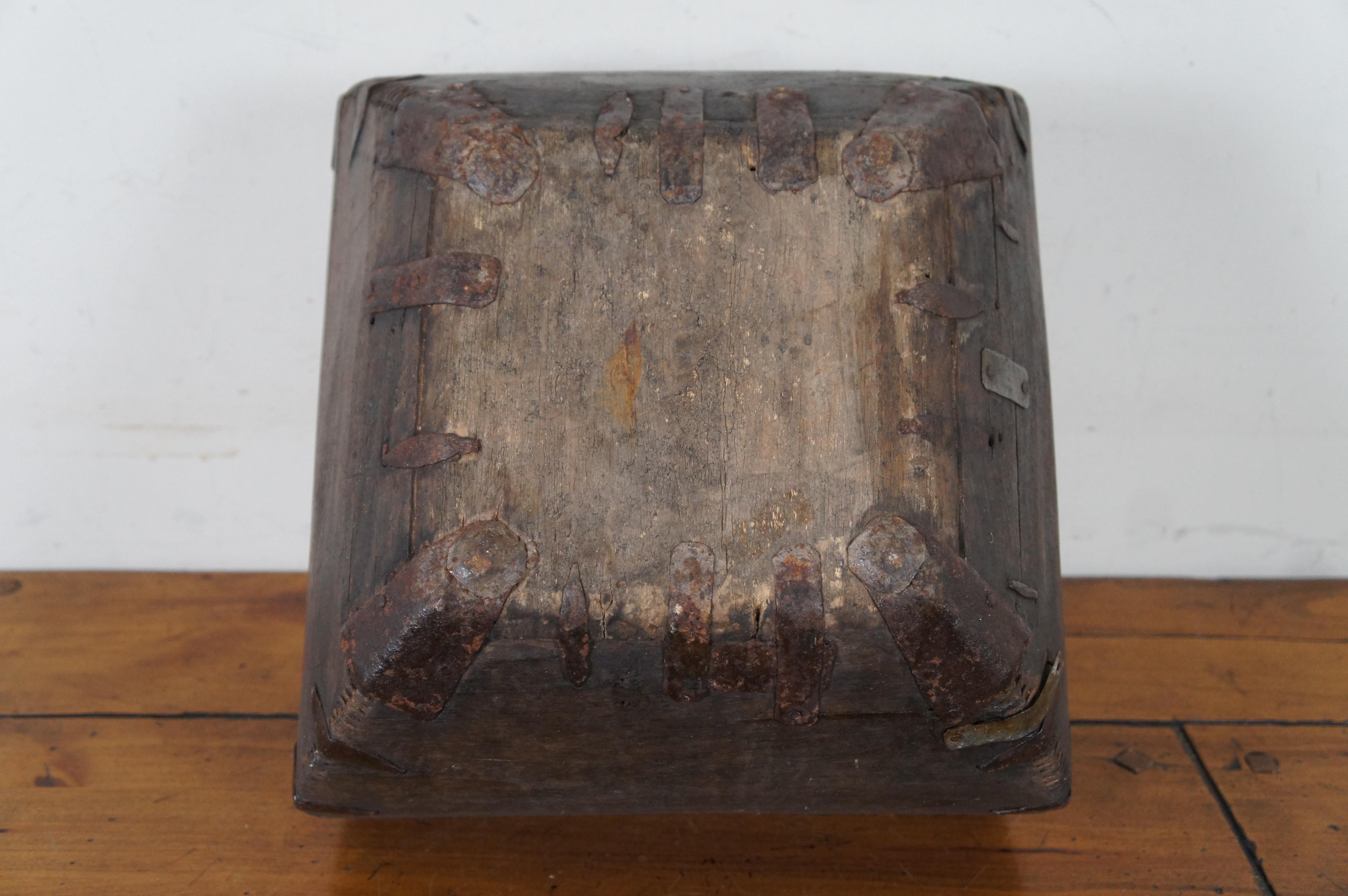 19th Century Antique Primitive Chinese Wood Iron Rice Grain Harvest Basket Bucket Trug