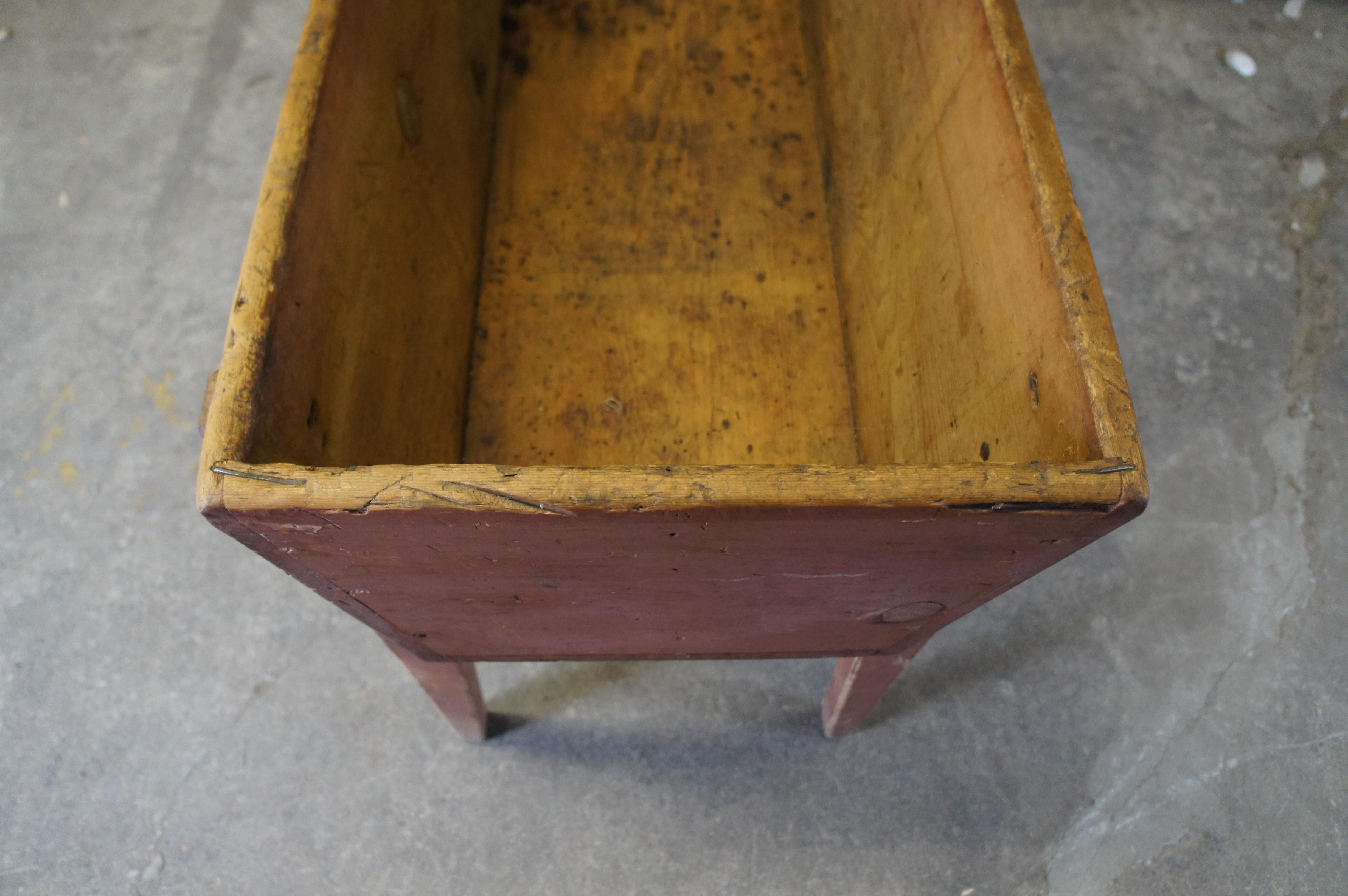 Antiquities Country Pine Farmhouse Bread Dough Box Trough Bin 42