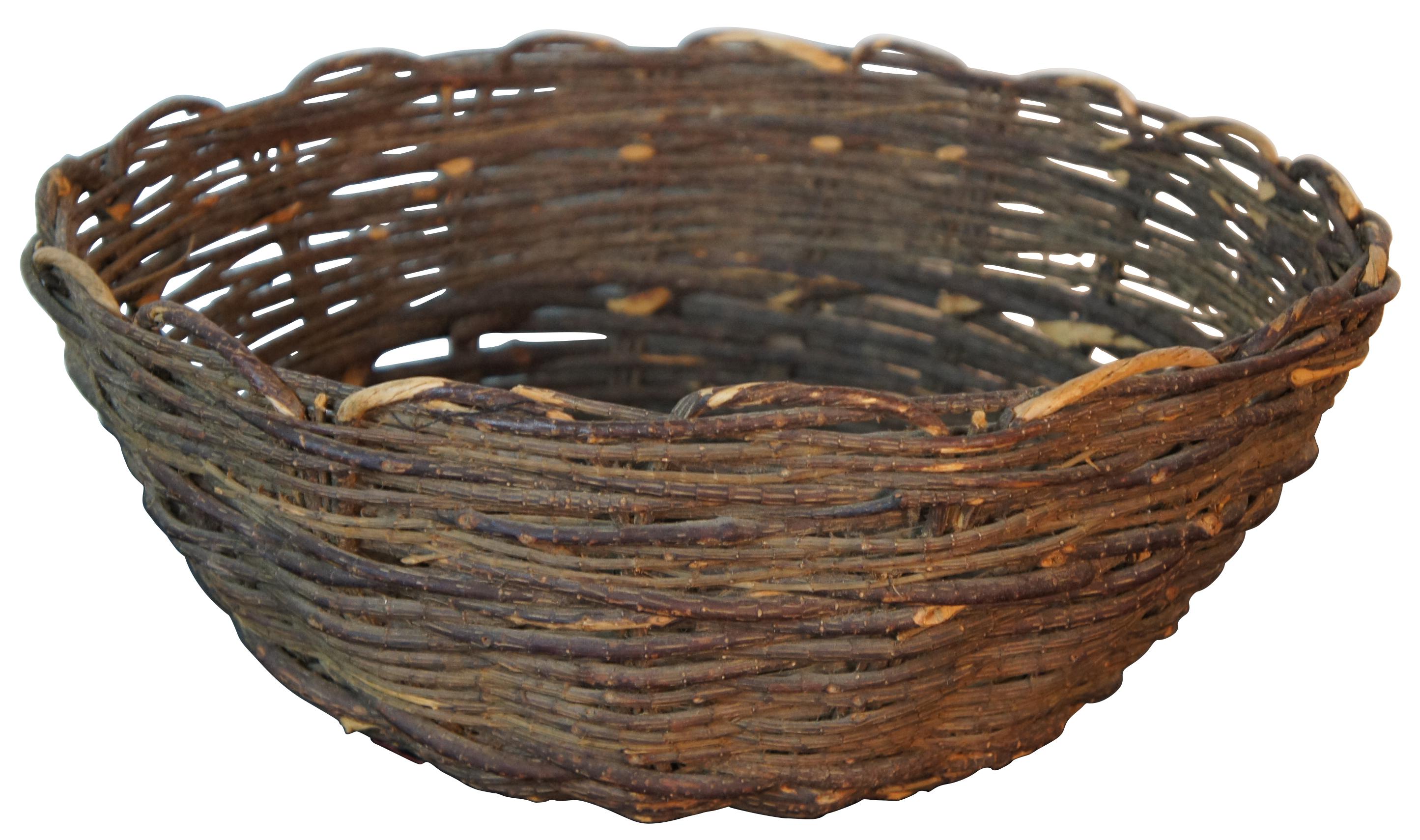 scalloped baskets