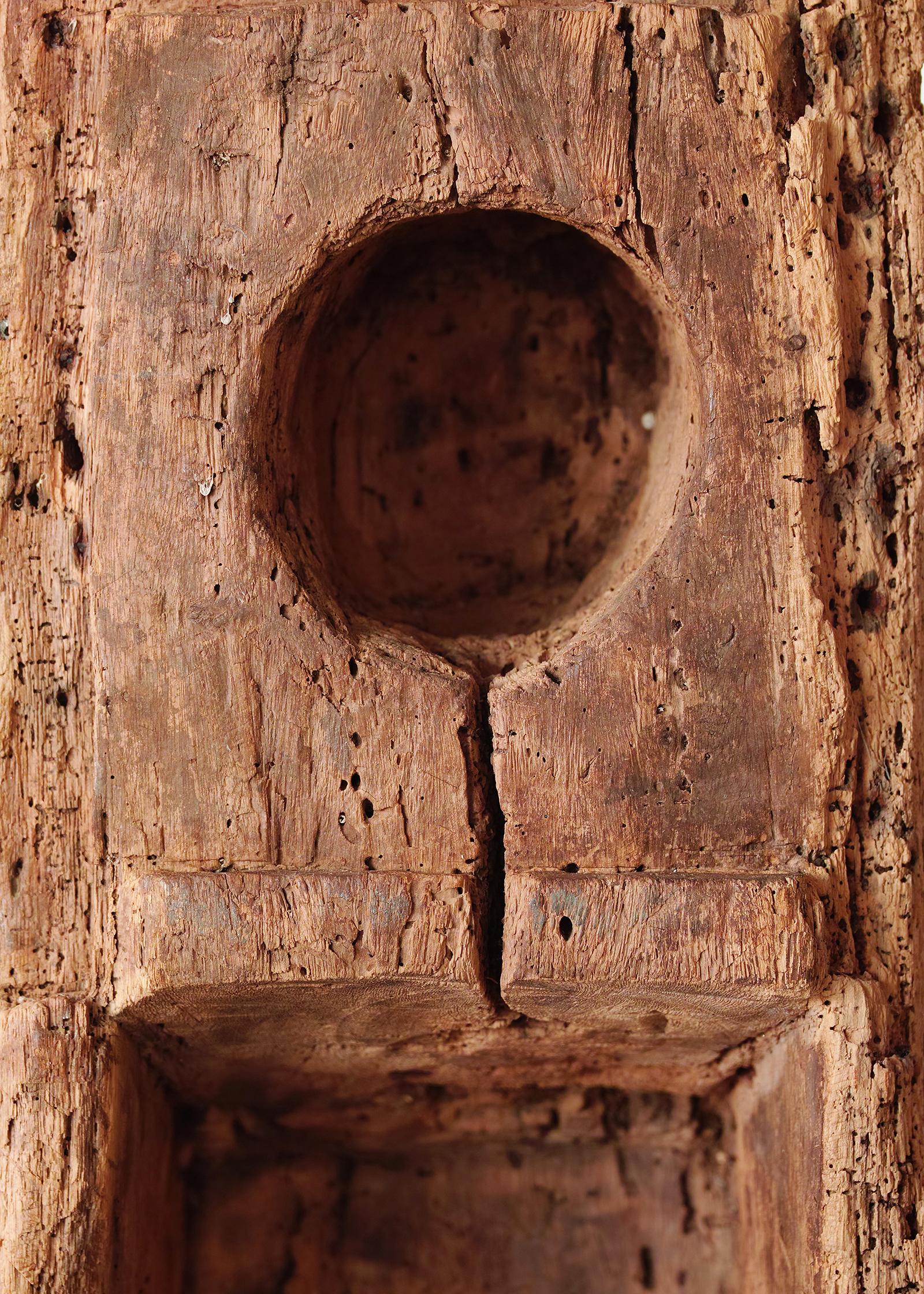 Sculpture de Mortar primitif indonésien antique Lesung en vente 2