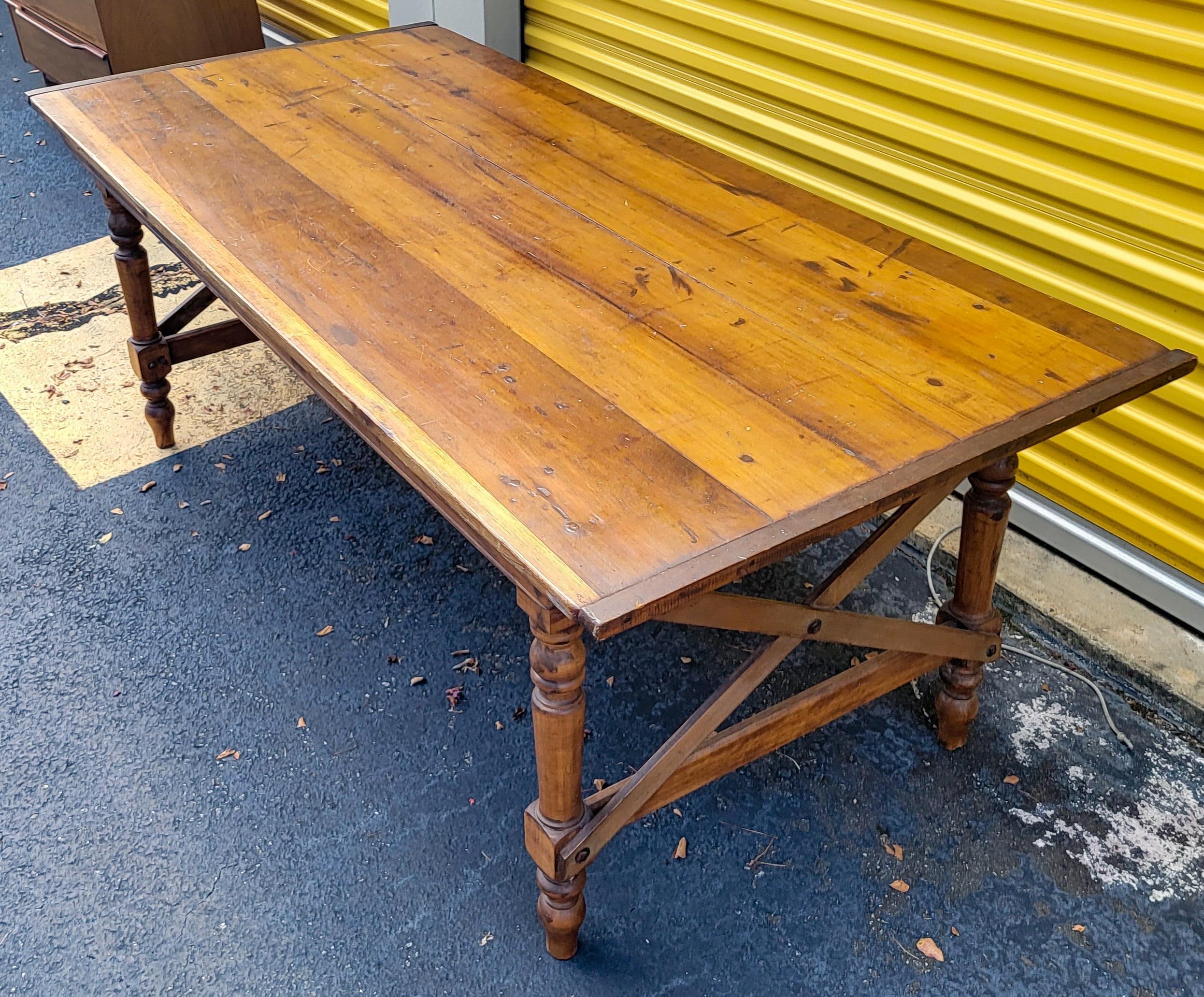 Antiker primitiver Bauern-/Esstisch oder Schreibtisch aus Ahornholz im Campaign-Stil im Angebot 3