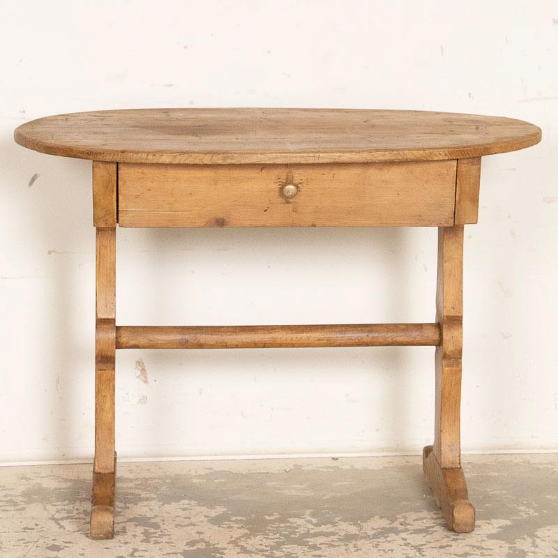 pine oval table