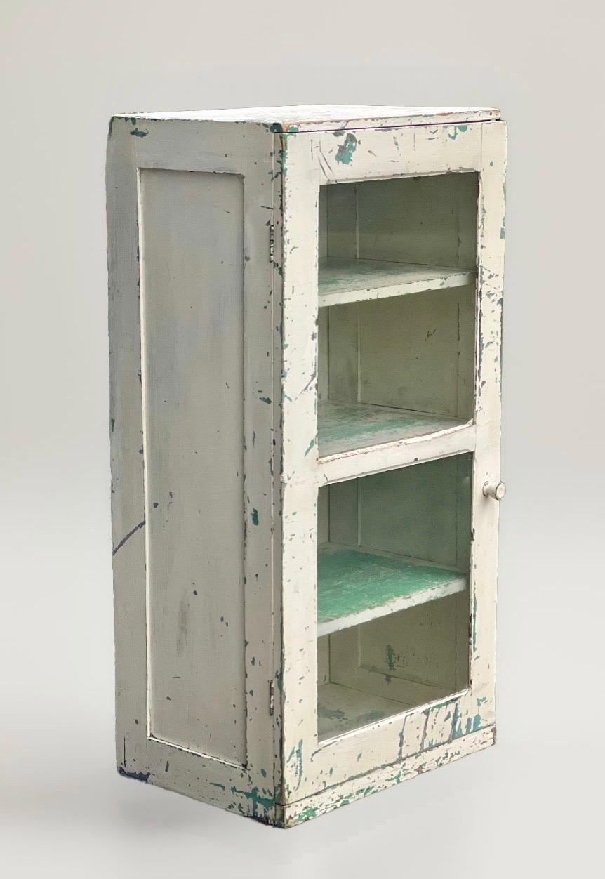 Antique Primitive Painted Wood Cupboard Cabinet with Glass Front Door In Good Condition In Doylestown, PA