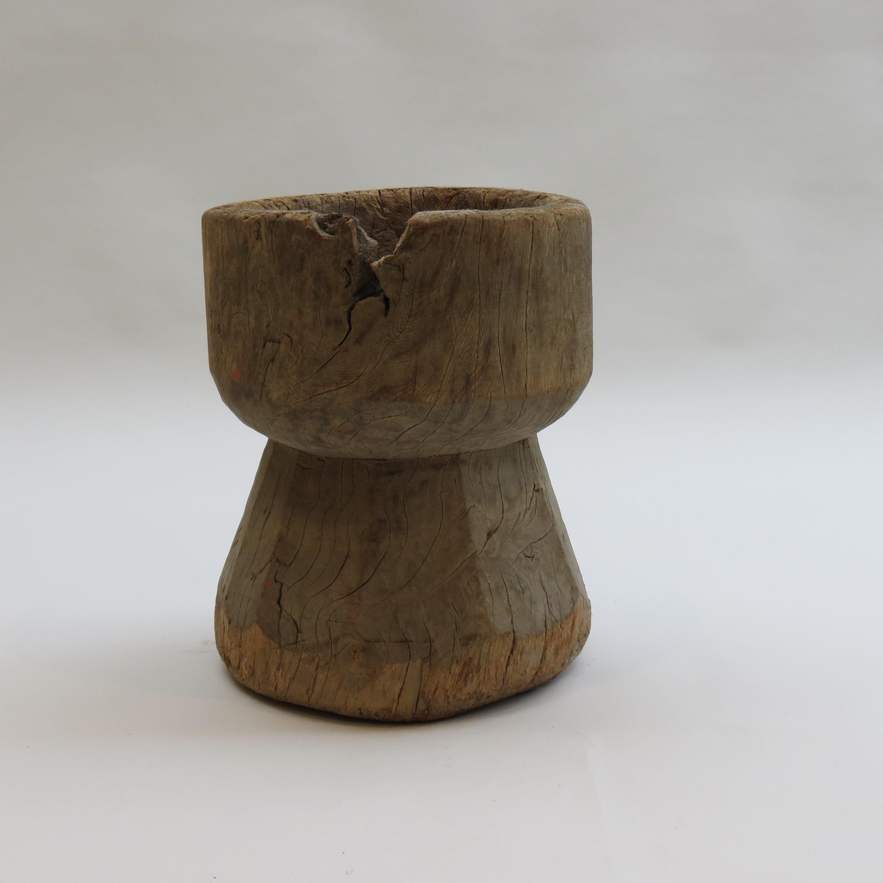 Antique Primitive Rustic African Mortar Stool (Hartholz) im Angebot