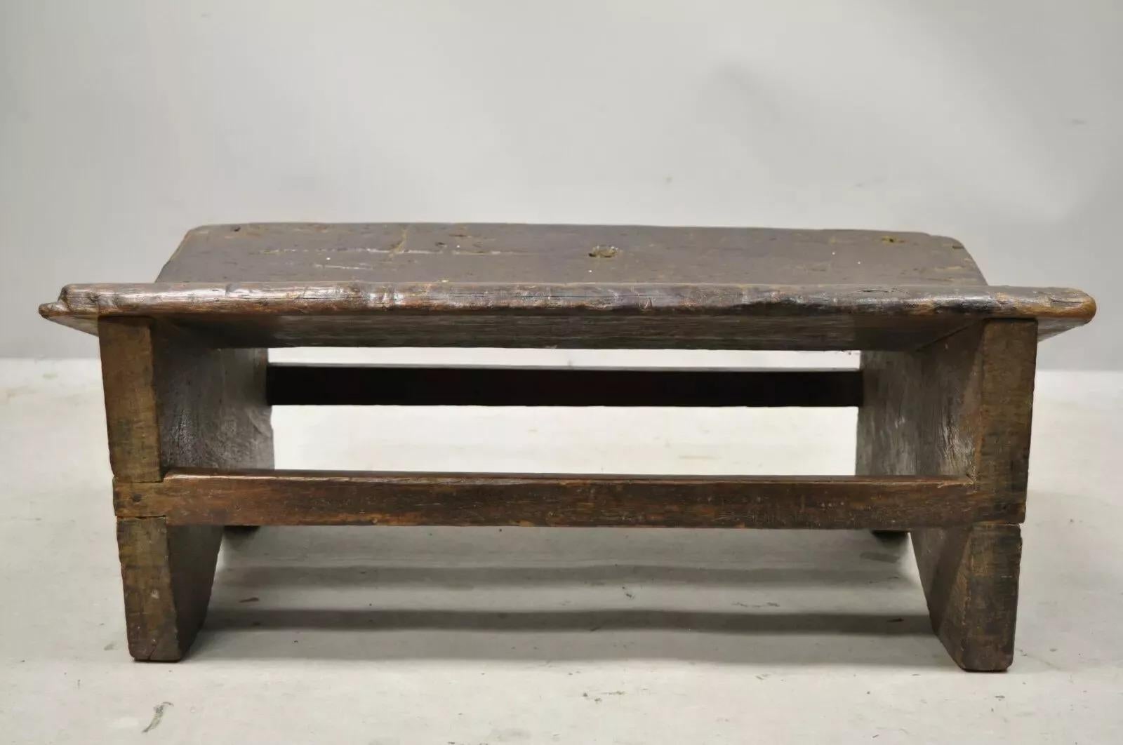 Antike primitive rustikalen Französisch Land solide Planke Holz Fußhocker Hocker Ottoman im Angebot 6