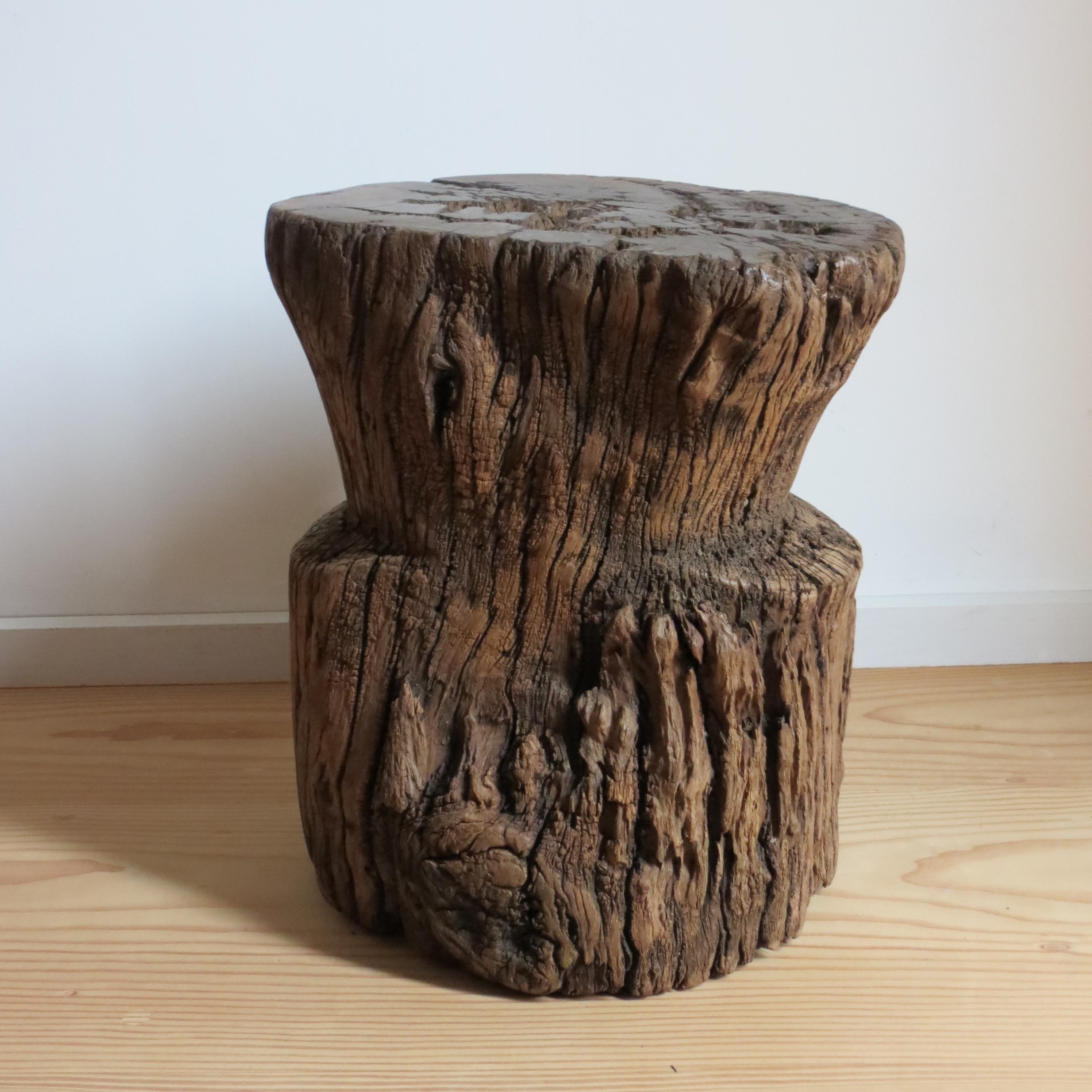 Antique Primitive Rustic Large Mortar wooden table or Stool African In Good Condition In Stow on the Wold, GB
