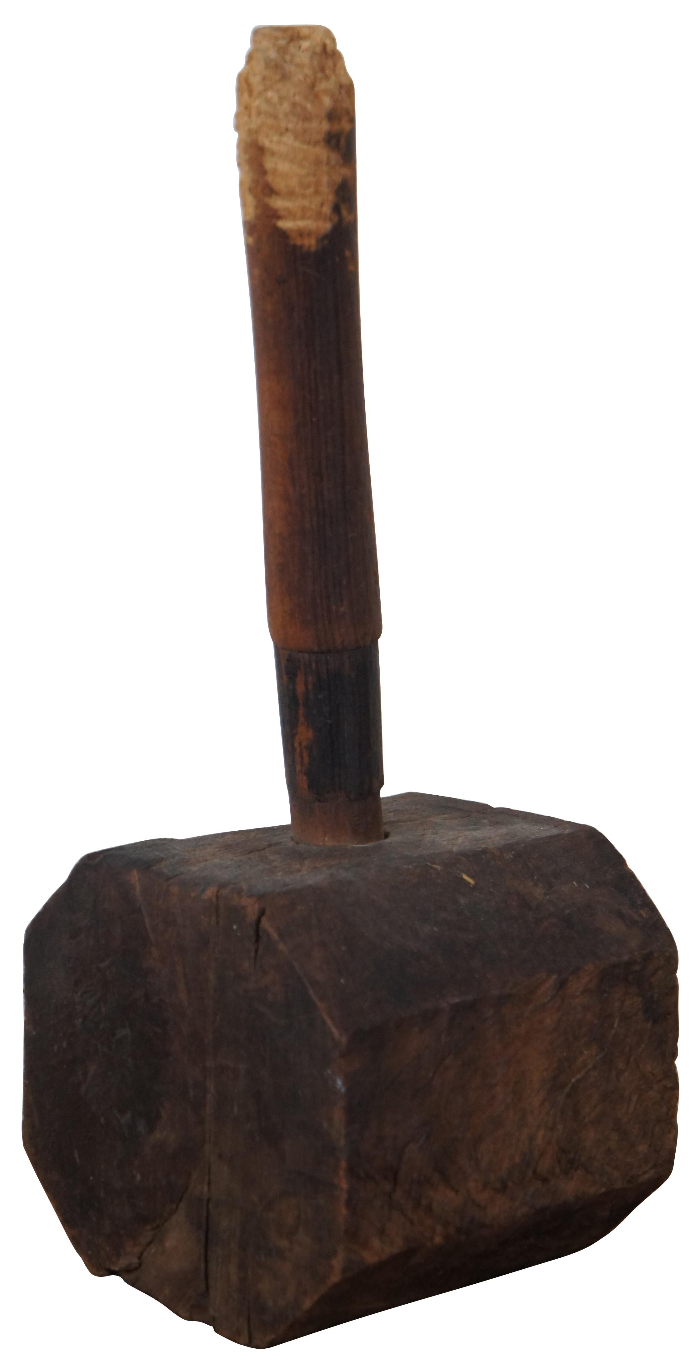 Antique primitive / rustic hand crafted heavy wooden mallet with octagonal shaped head and rounded handle. Measures: 14