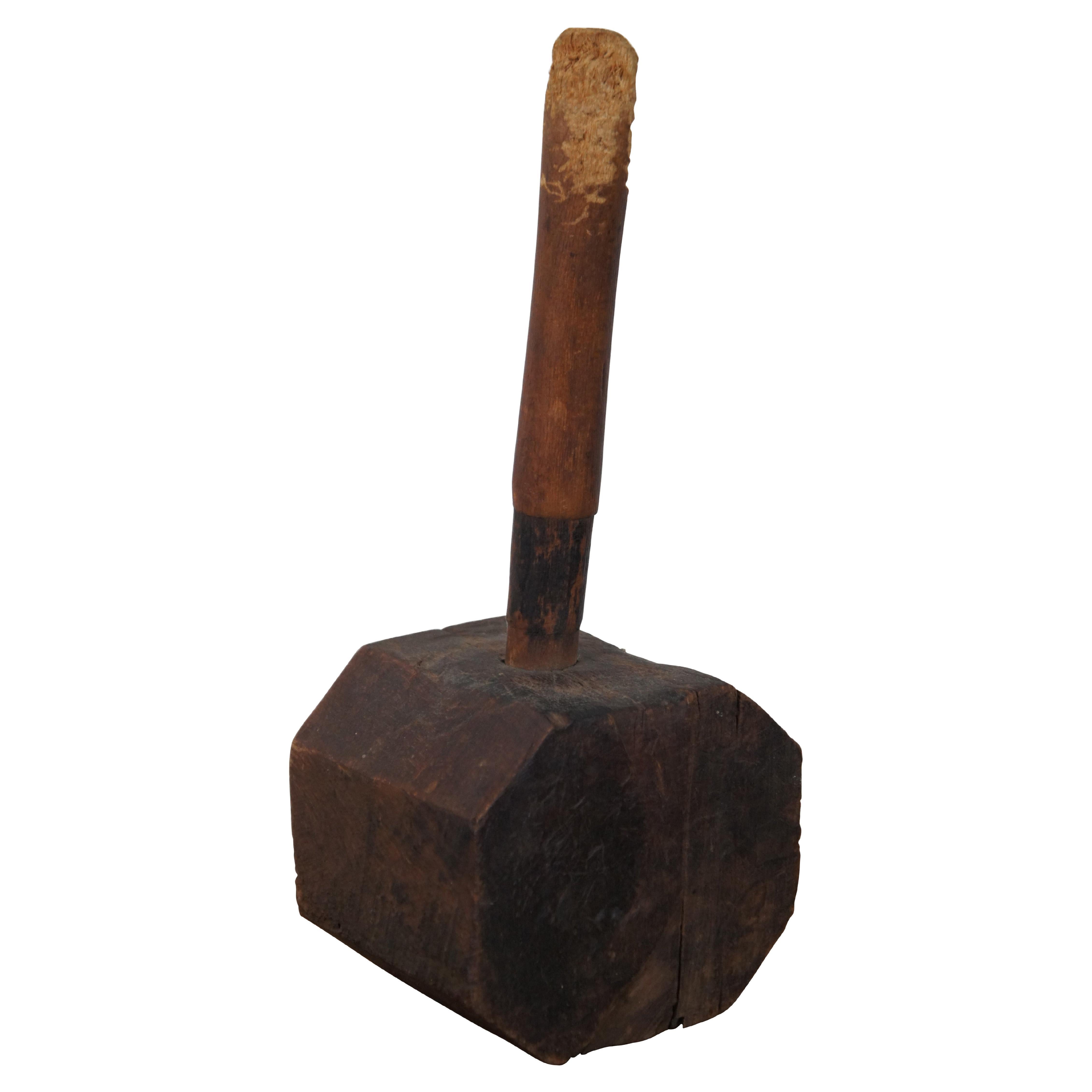 Antique Primitive Rustic Wooden Octagonal Sledge Hammer Carpenter Mallet For Sale