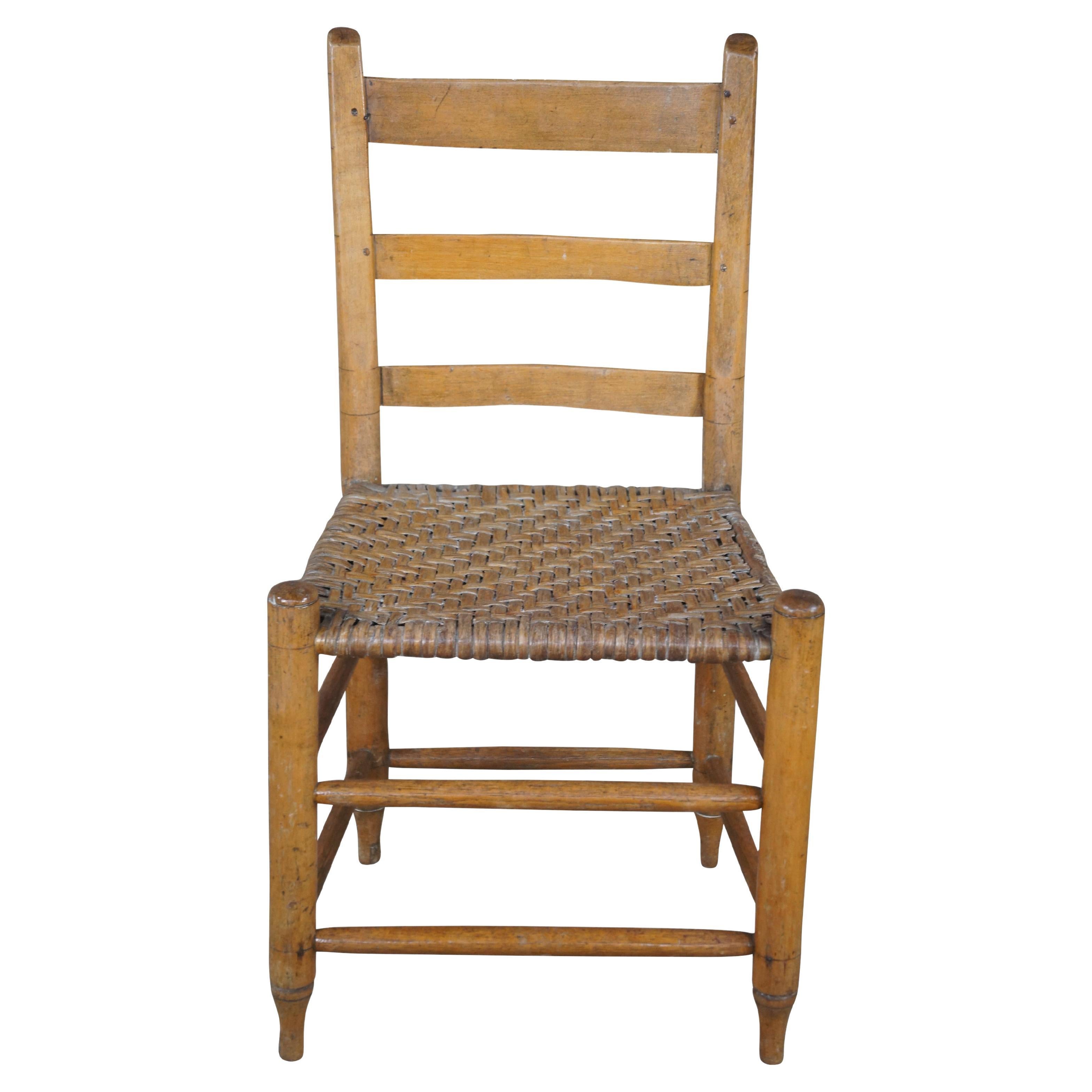 Antique Primitive Shaker Maple Farmhouse Thumb Back Ladderback Rush Chair  For Sale