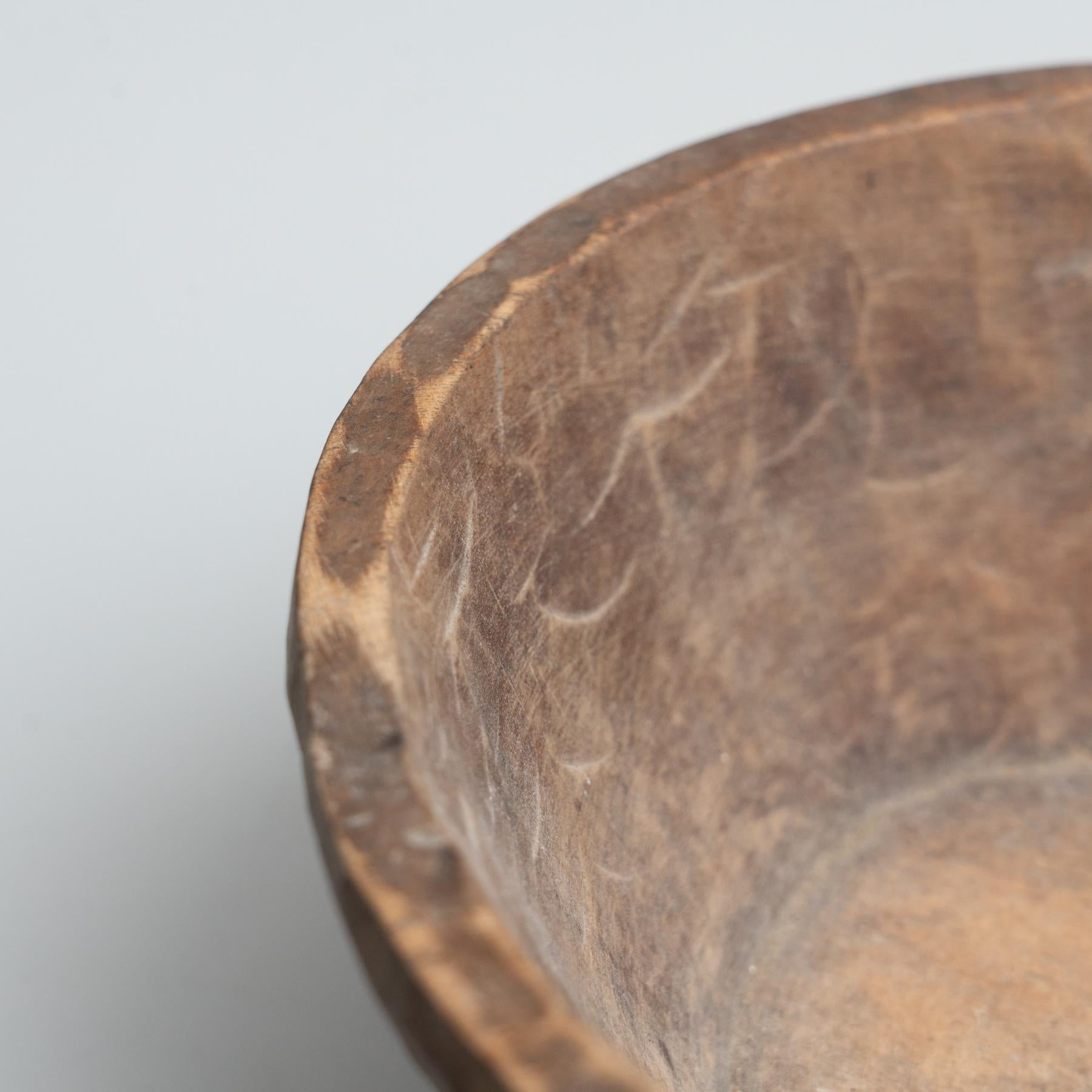 Antike primitive Wood Bowl, um 1960 im Angebot 3