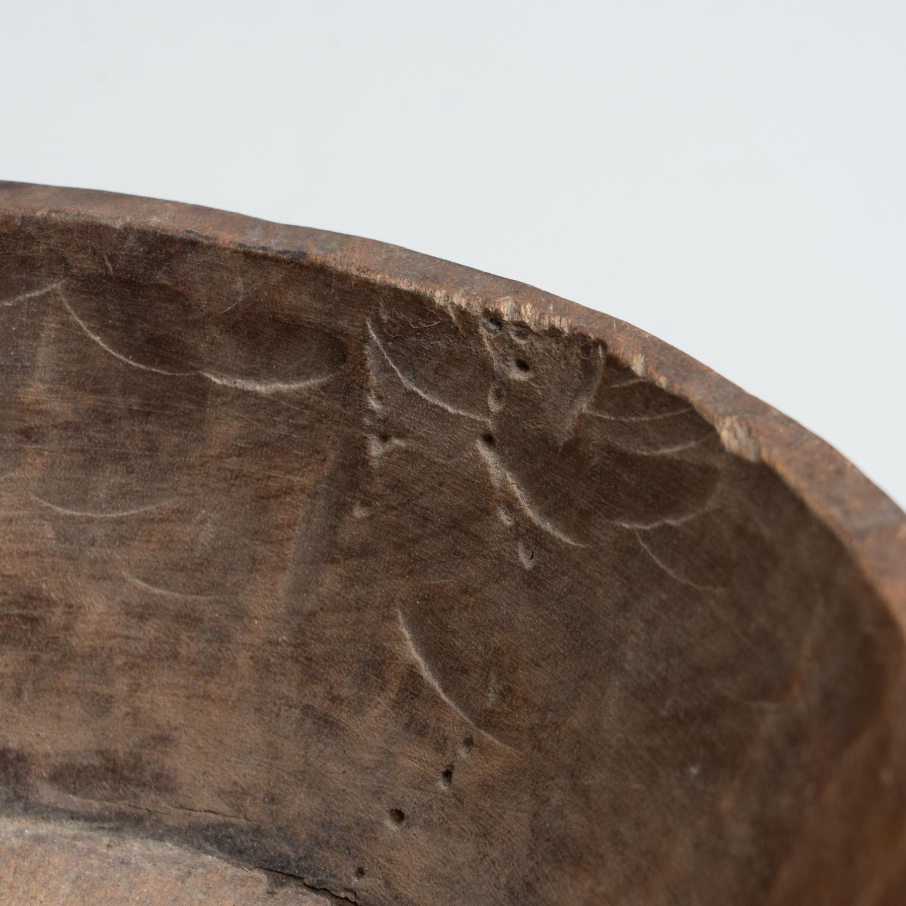 Antike primitive Wood Bowl, um 1960 im Zustand „Gut“ im Angebot in Barcelona, ES