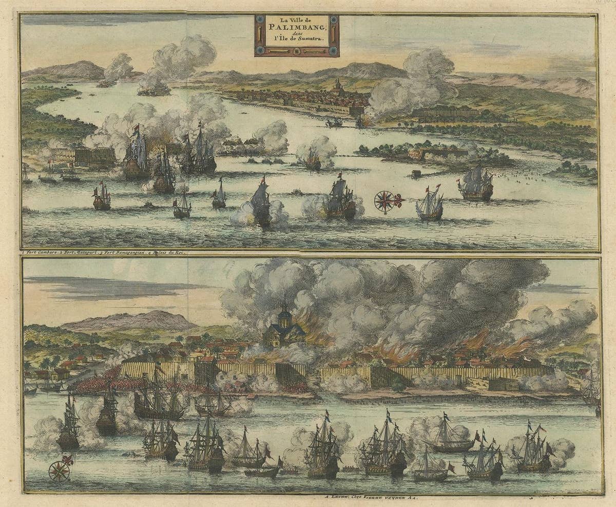 Antique Print of the Dutch VOC Bombing Palembang, Sumatra (Indonesia), ca.1700