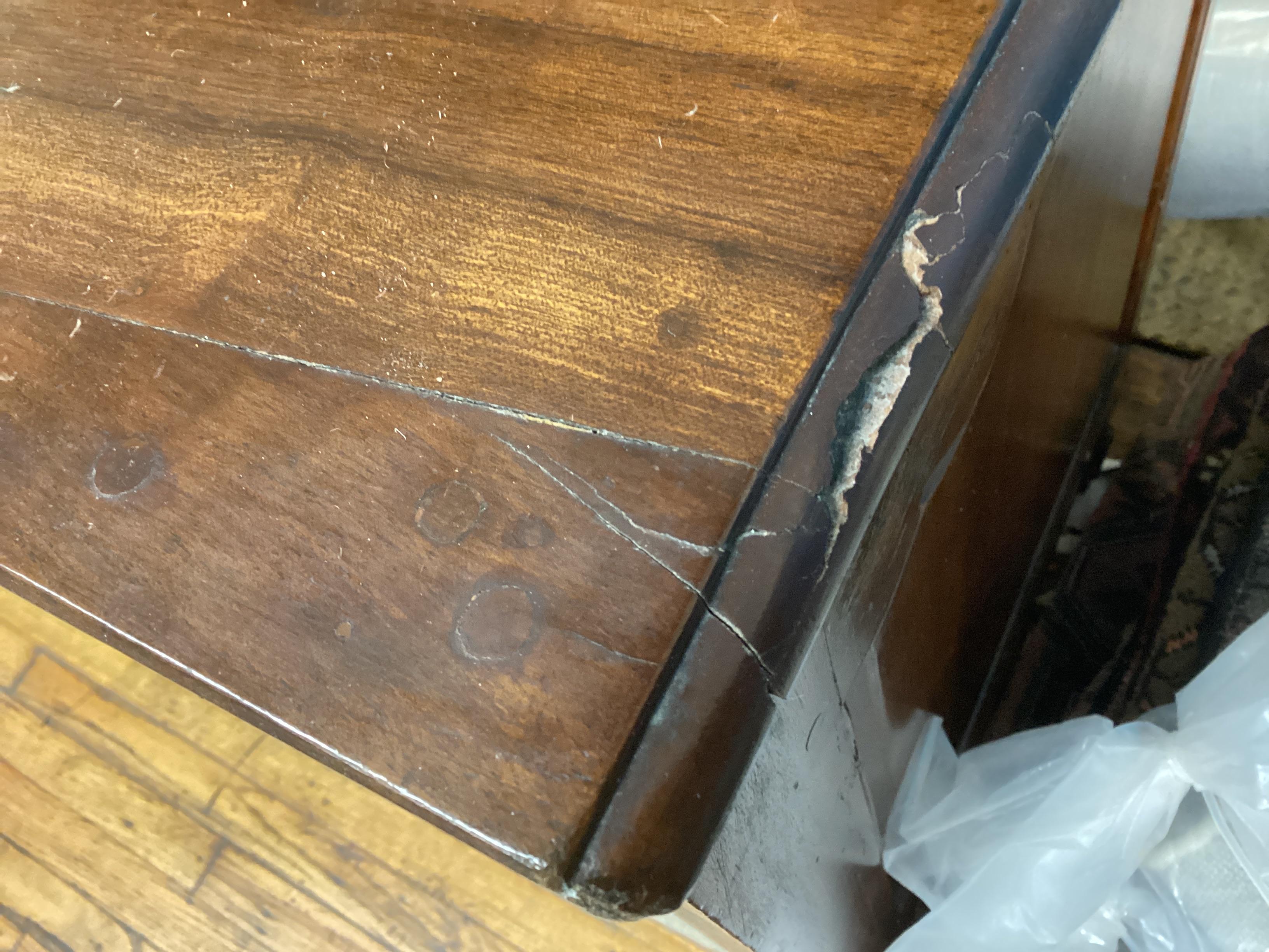 Ancienne commode provinciale de campagne française en vente 10