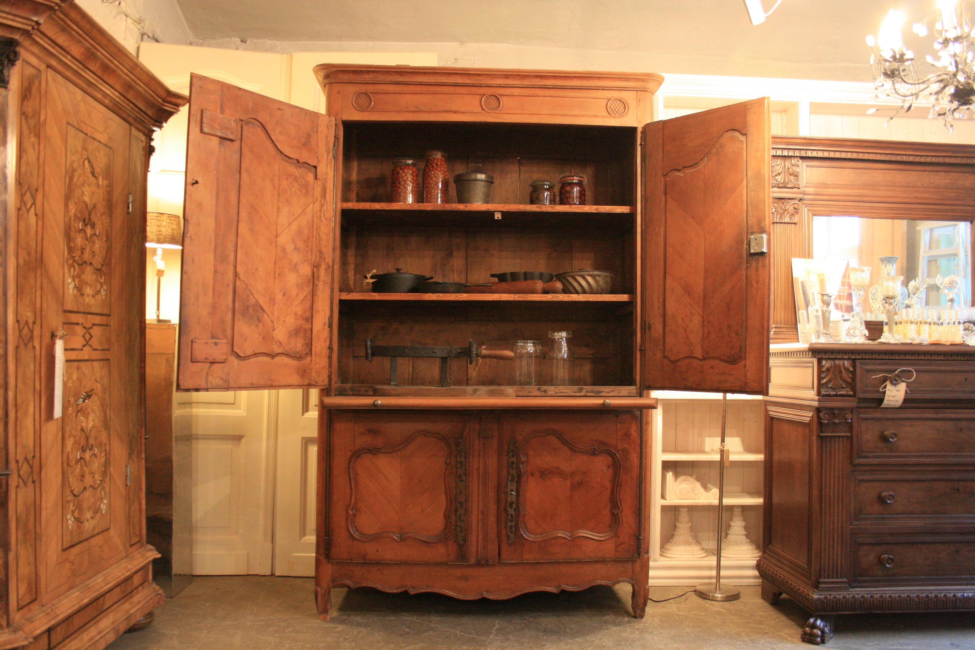 Original antique Louis XV cabinet from France, 18th century. Cherry and oak with original brass fittings.

Dimensions: 
223 cm high / 87,79 inch high,
145 cm wide / 57,08 inch wide,
65 cm deep / 25,59 inch deep