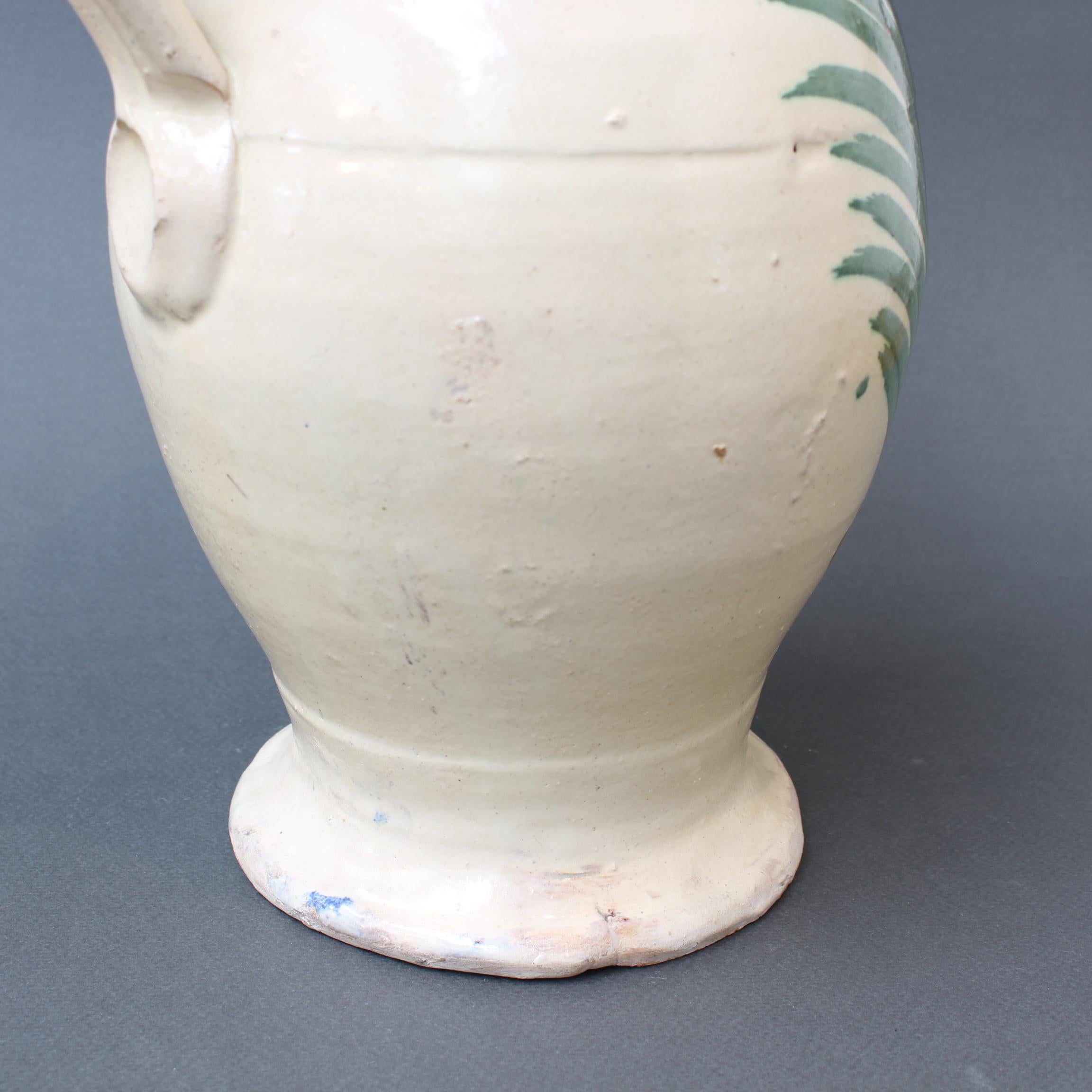 Ancien pichet à eau en céramique de Pugliese (circa 1890s) en vente 3