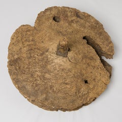 Antica e rara carrucola per pozzo in Wood Wood come scultura