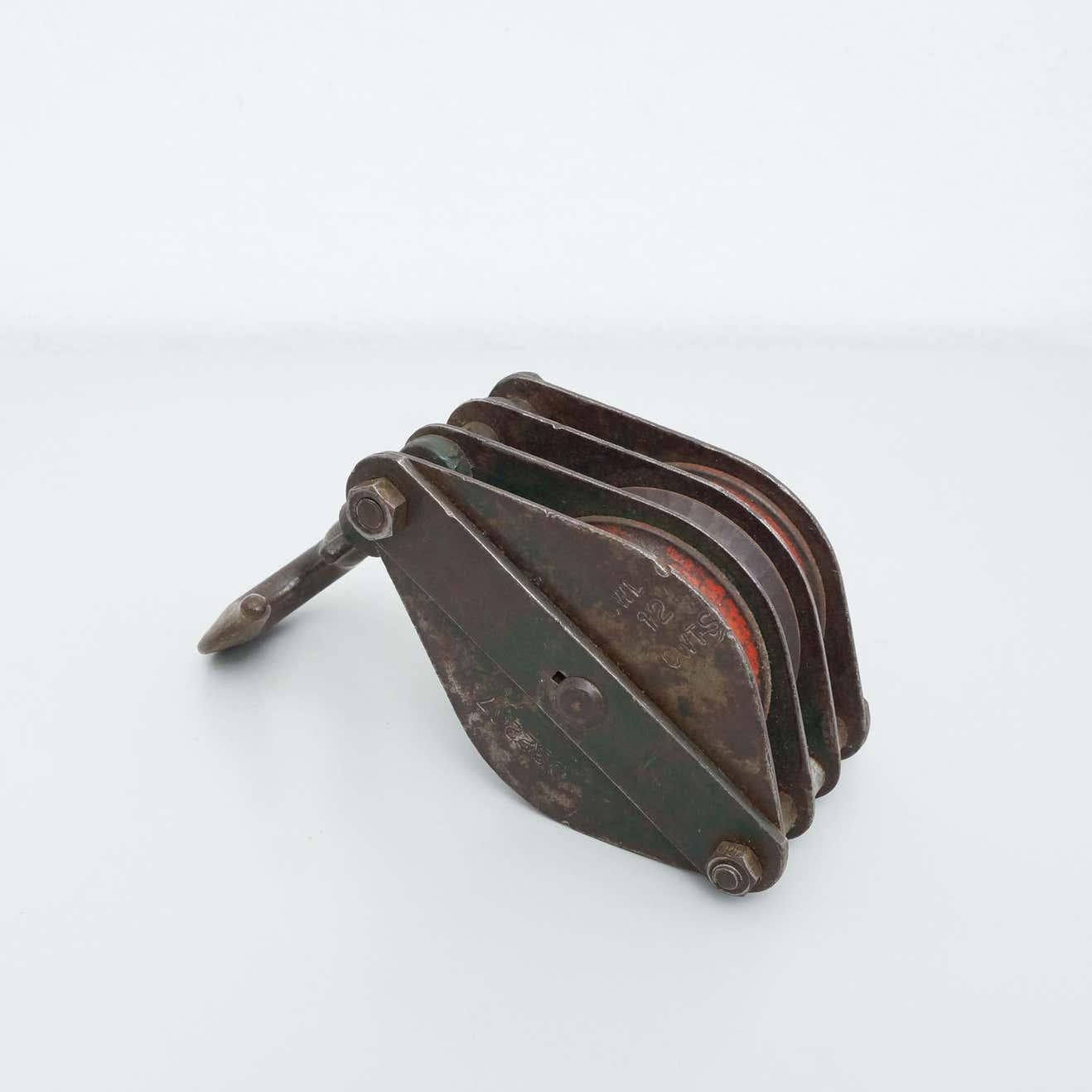 Mid-Century Modern Antique Pulley Hook in Metal, circa 1940 For Sale