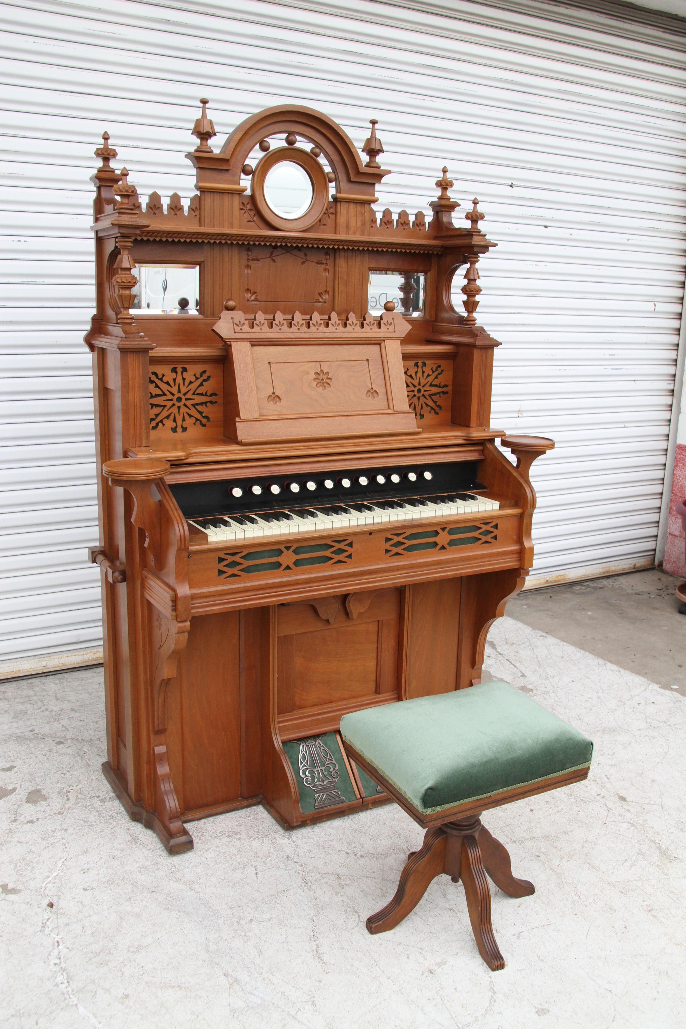 American Antique Pump Organ NO50 Chicago Cottage Organ Company For Sale