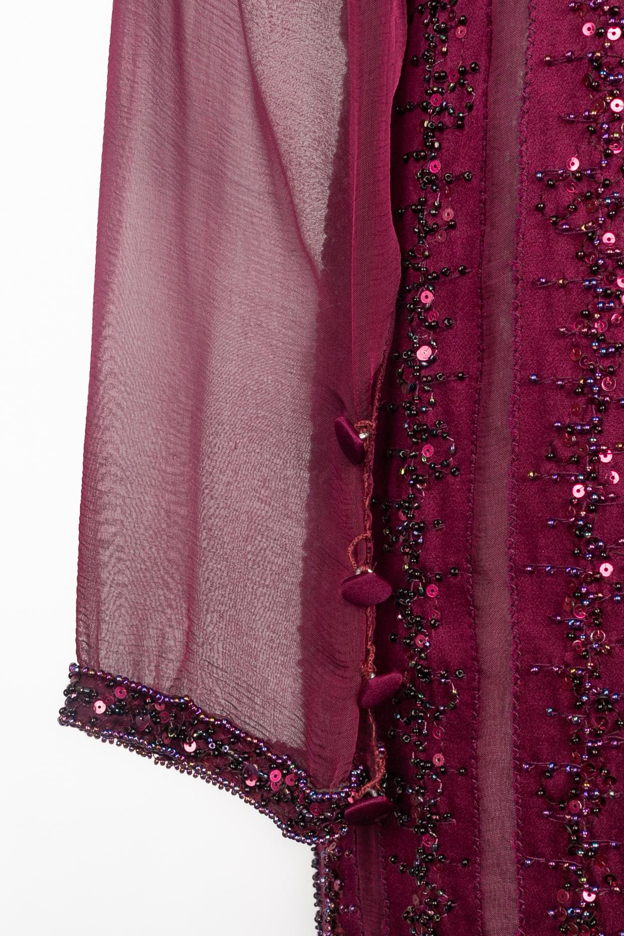 Robe ancienne en soie violette en vente 1