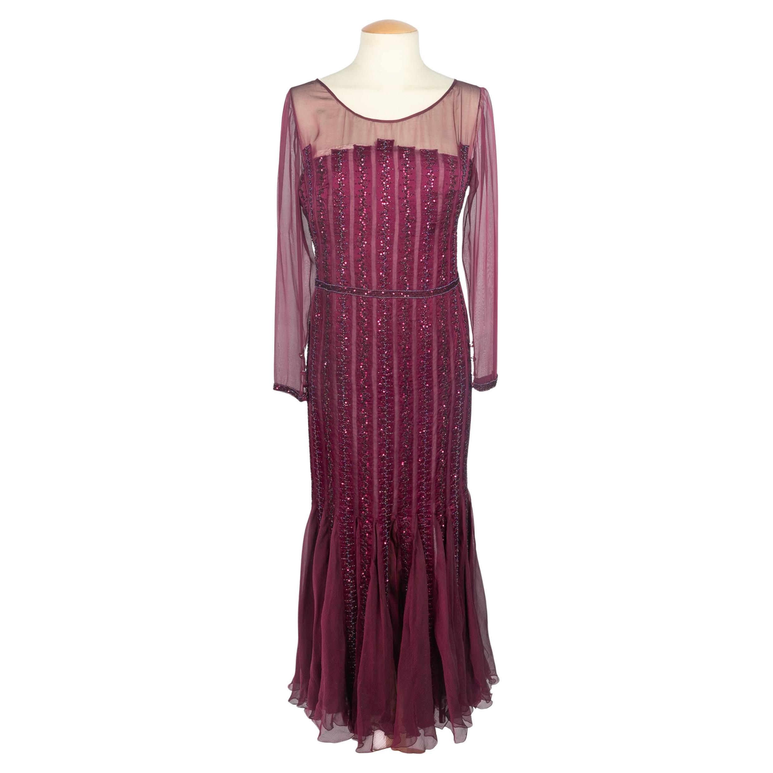 Robe ancienne en soie violette en vente