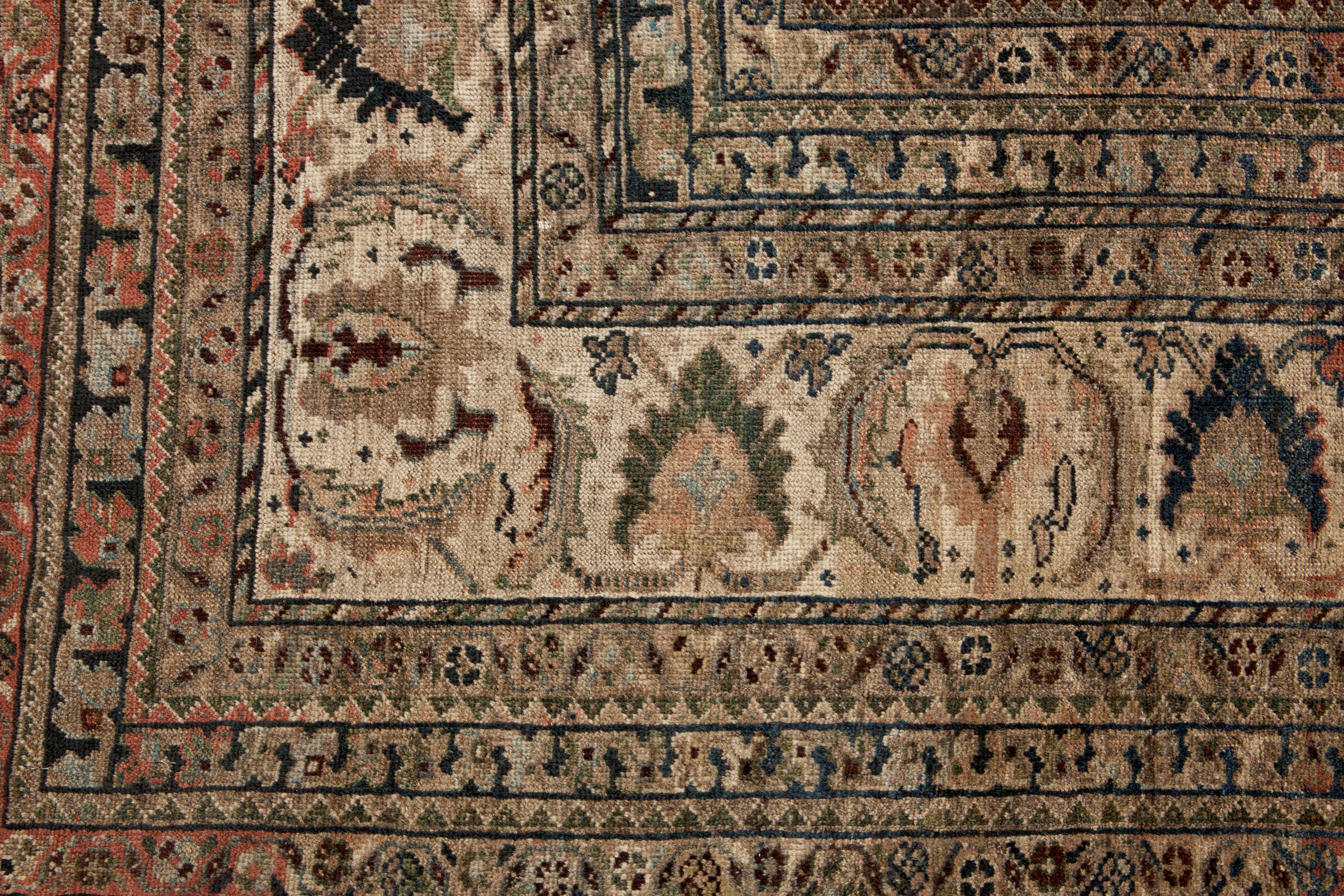 Antiker Qashqai-Teppich 605x380cm im Zustand „Gut“ im Angebot in Henley-on-Thames, Oxfordshire