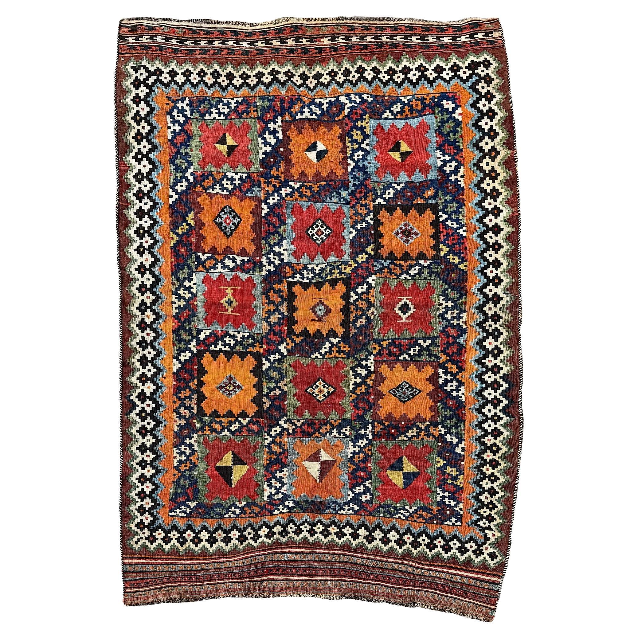 Antiker Gaschgai-Kilim 2,30m x 1,59m