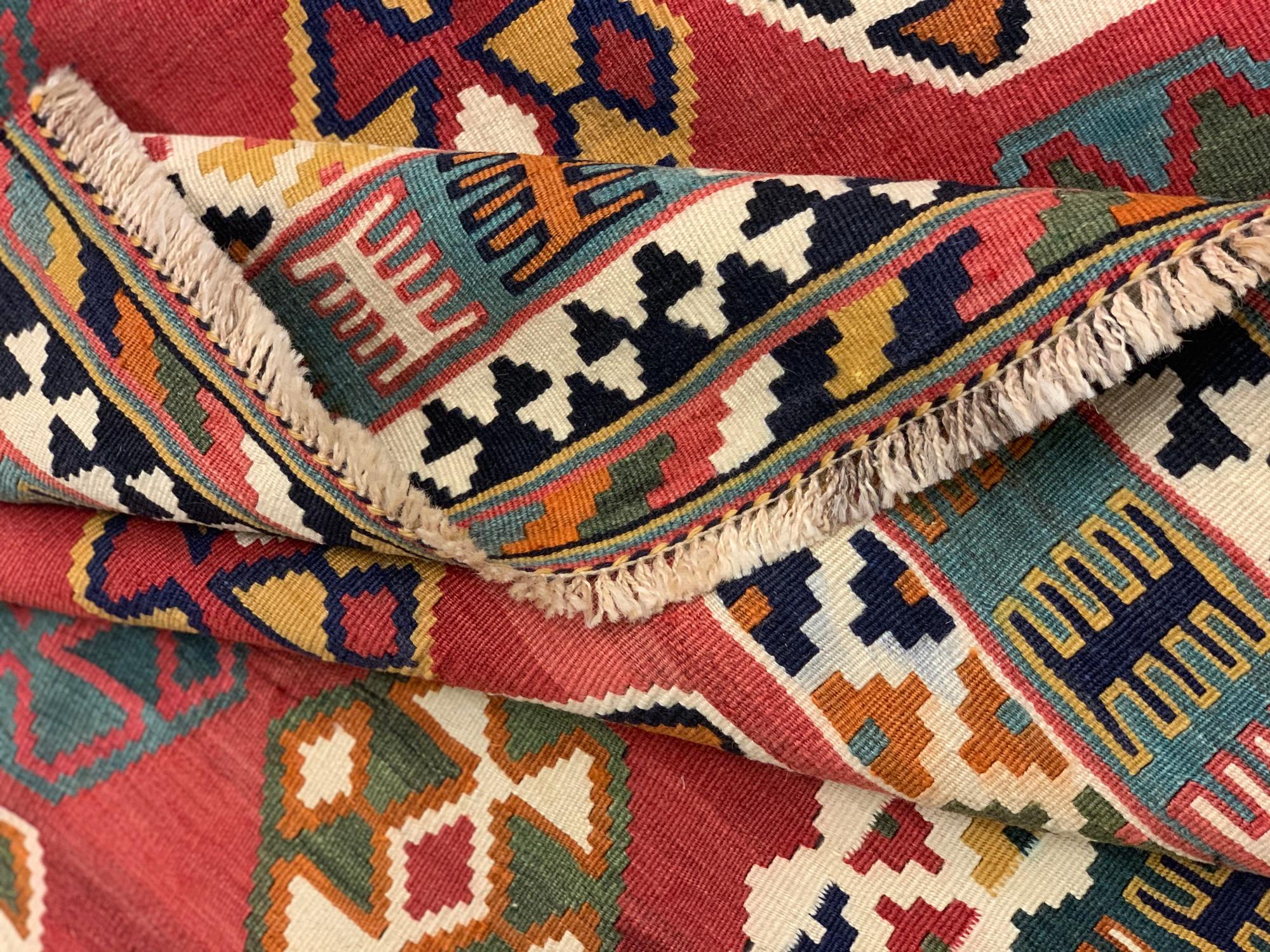 Antico tappeto Qashqai Kilim, Rug & Kilim in lana con motivo all over in vendita 1