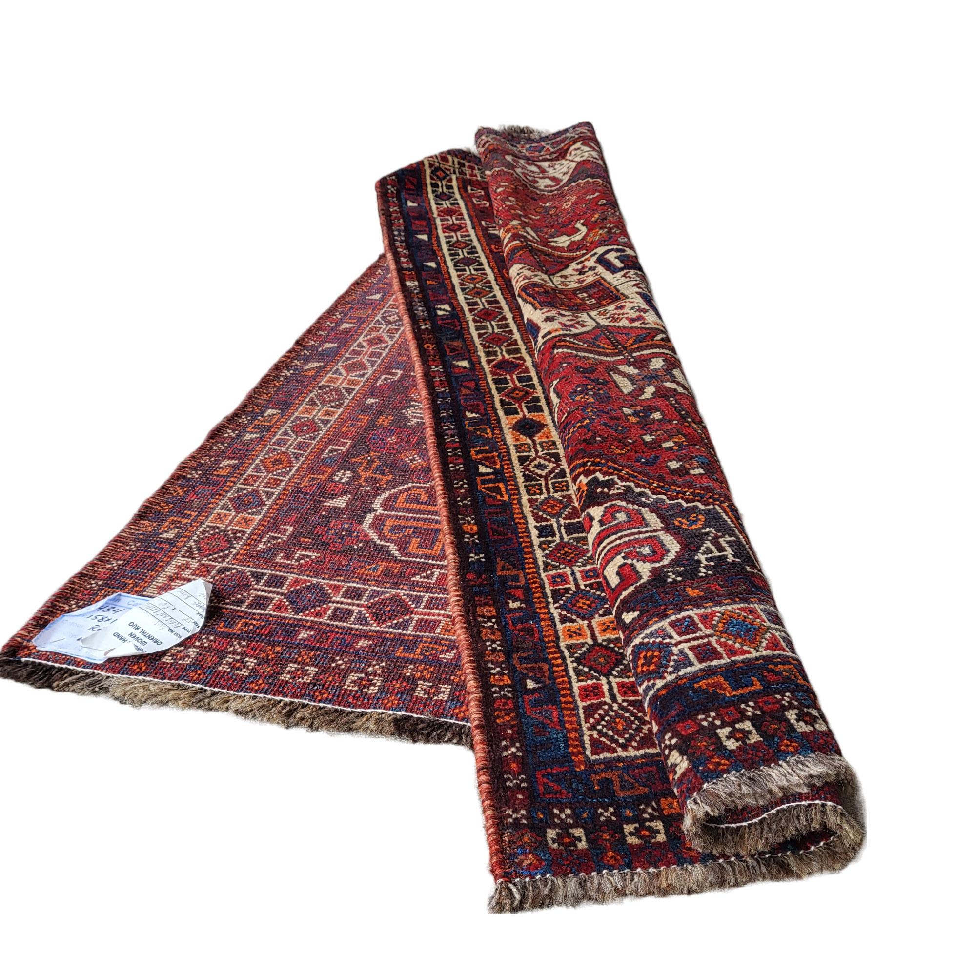 Intricate, Antique Nomadic Persian Art 3'6x5'

Labeled as a qashqai due to its styling, this rare piece is actually woven by the Arab Fars tribe of Iran. An obscure tribe who's works are highly sought after by collectors.

Made from Persian wool