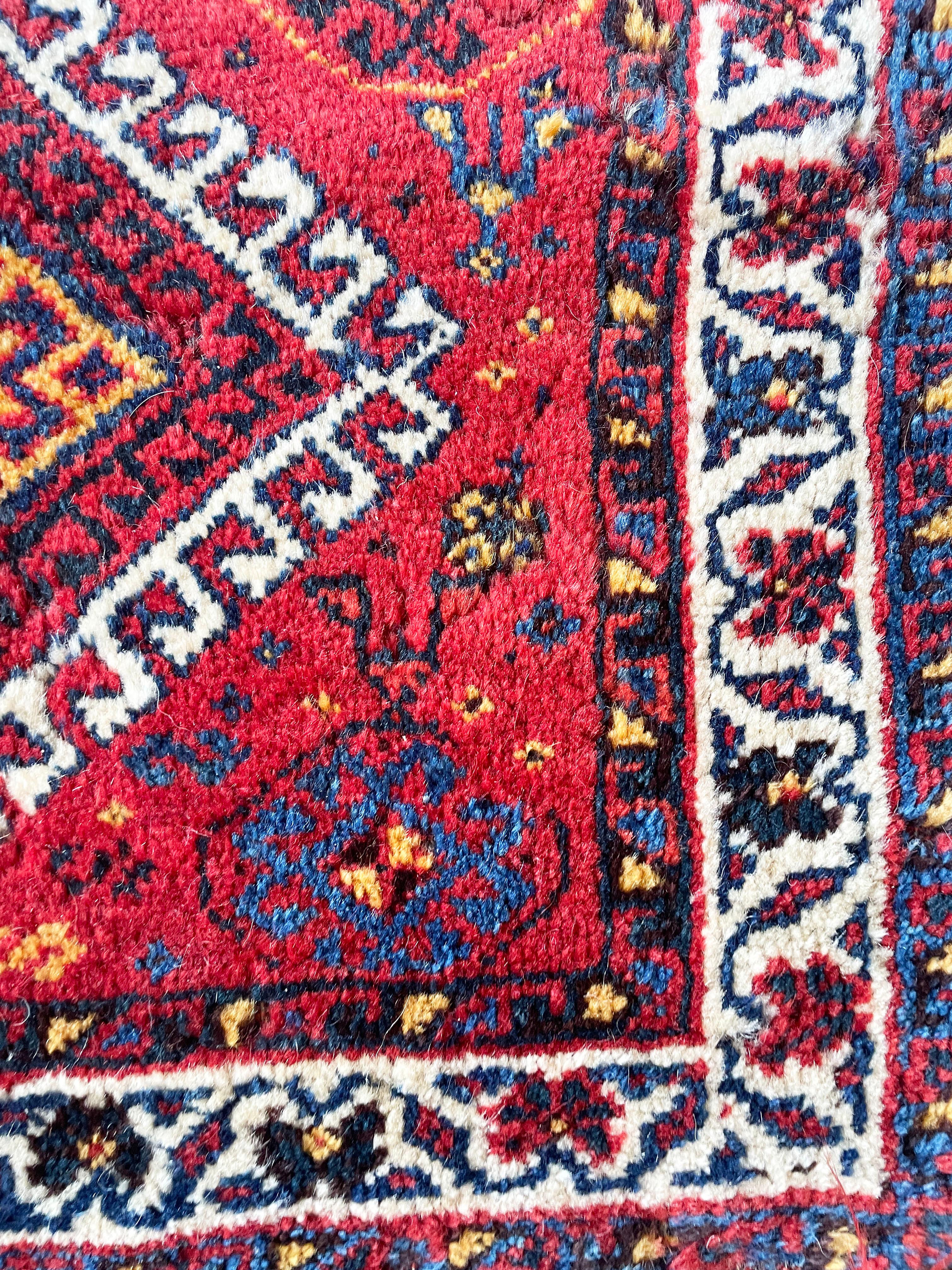 Antique Qashqai Persian Rug/Bag In Good Condition For Sale In Evanston, IL