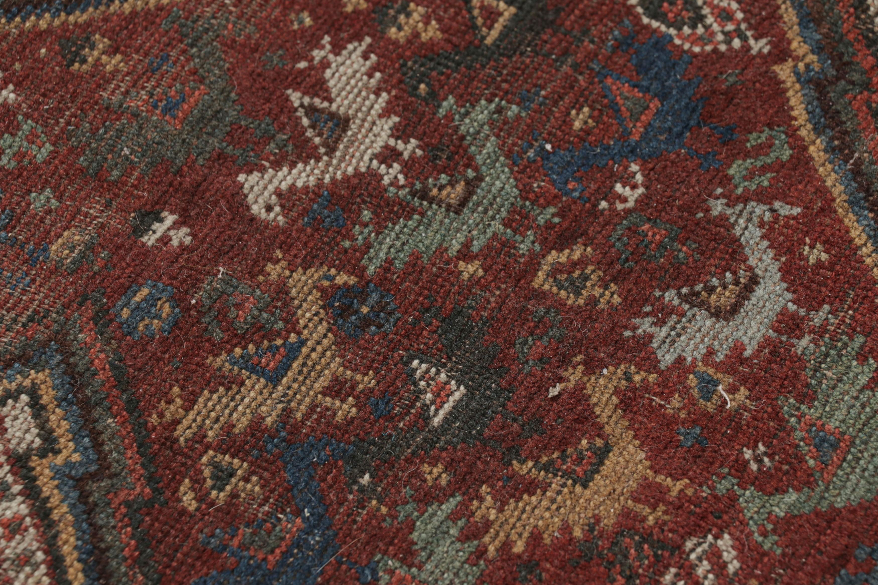 Fin du XIXe siècle Tapis polychrome Qashqai ancien avec médaillons et photos - Tapis et Kilim en vente