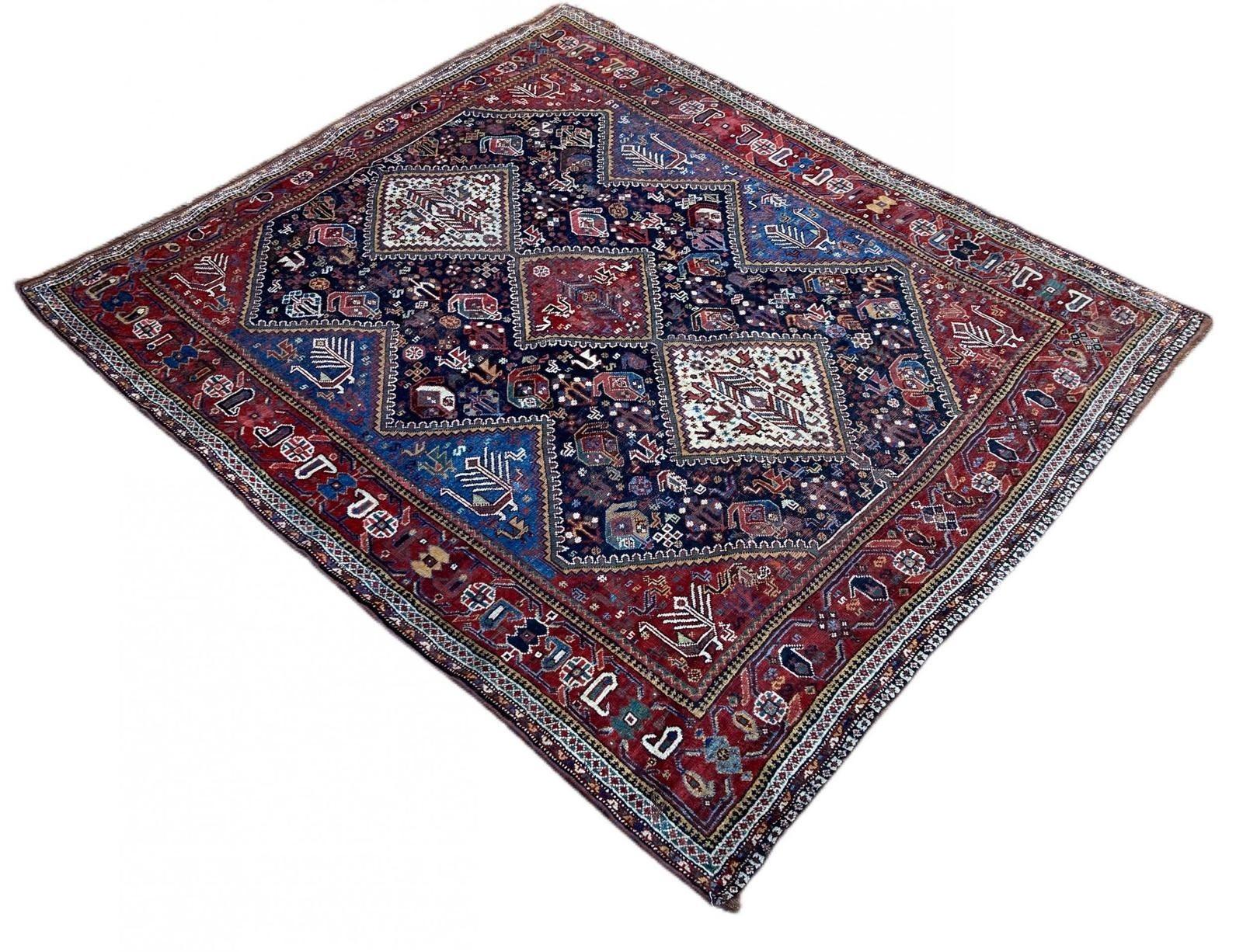 Antique Qashqai Rug 1.90m 1.57m In Fair Condition For Sale In St. Albans, GB