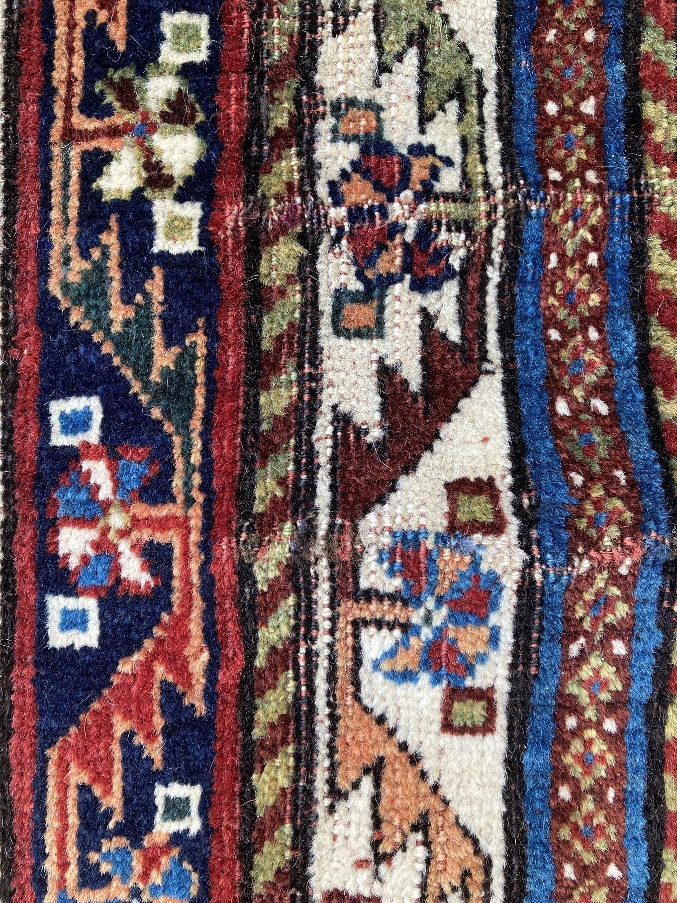 Antique Qashqai Rug 2.54m X 1.41m For Sale 12