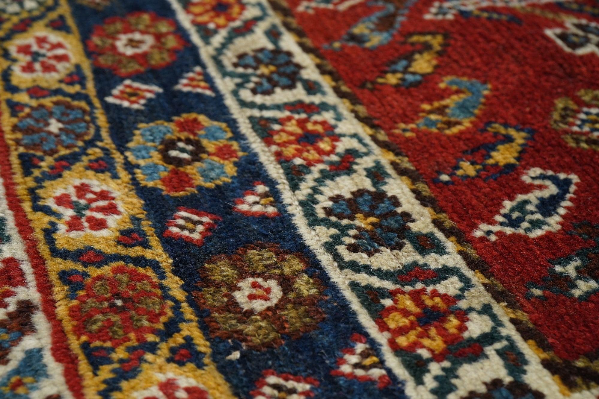 Antique Qashqai Rug  For Sale 1