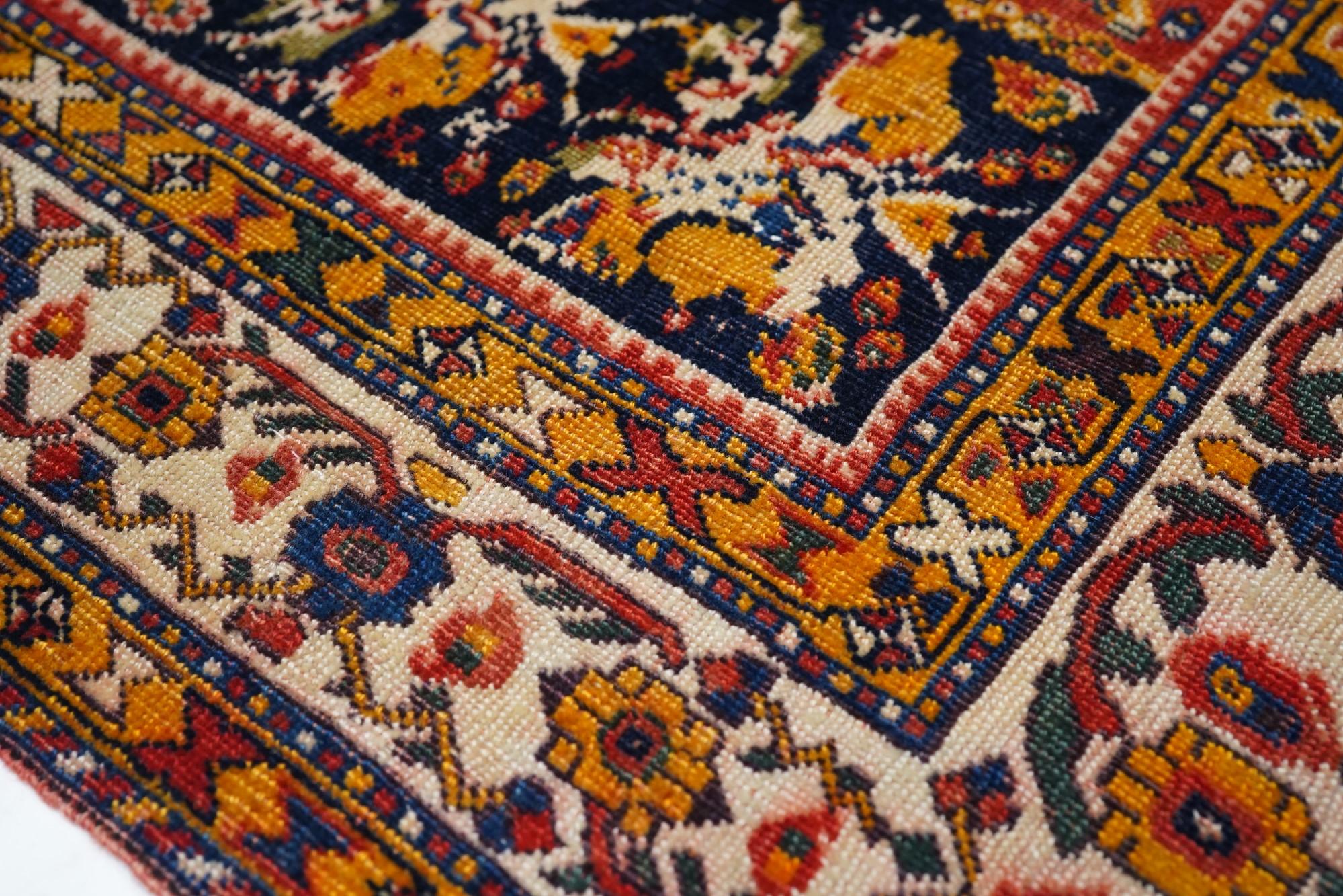 Late 19th Century Antique Qashqai Rug For Sale