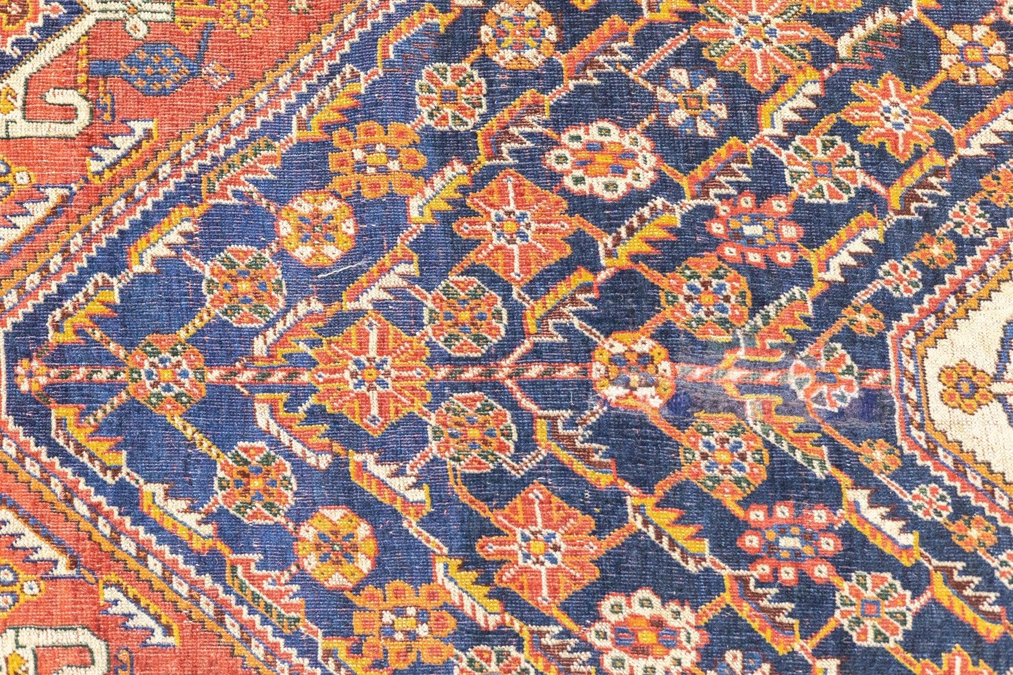 Tappeto antico Qashqai 4'7'' x 7'2'' in vendita 3