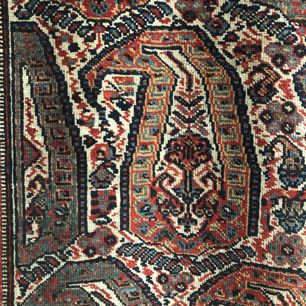 Wool Antique Qashqai Rug, Shiraz, Southern Persia For Sale