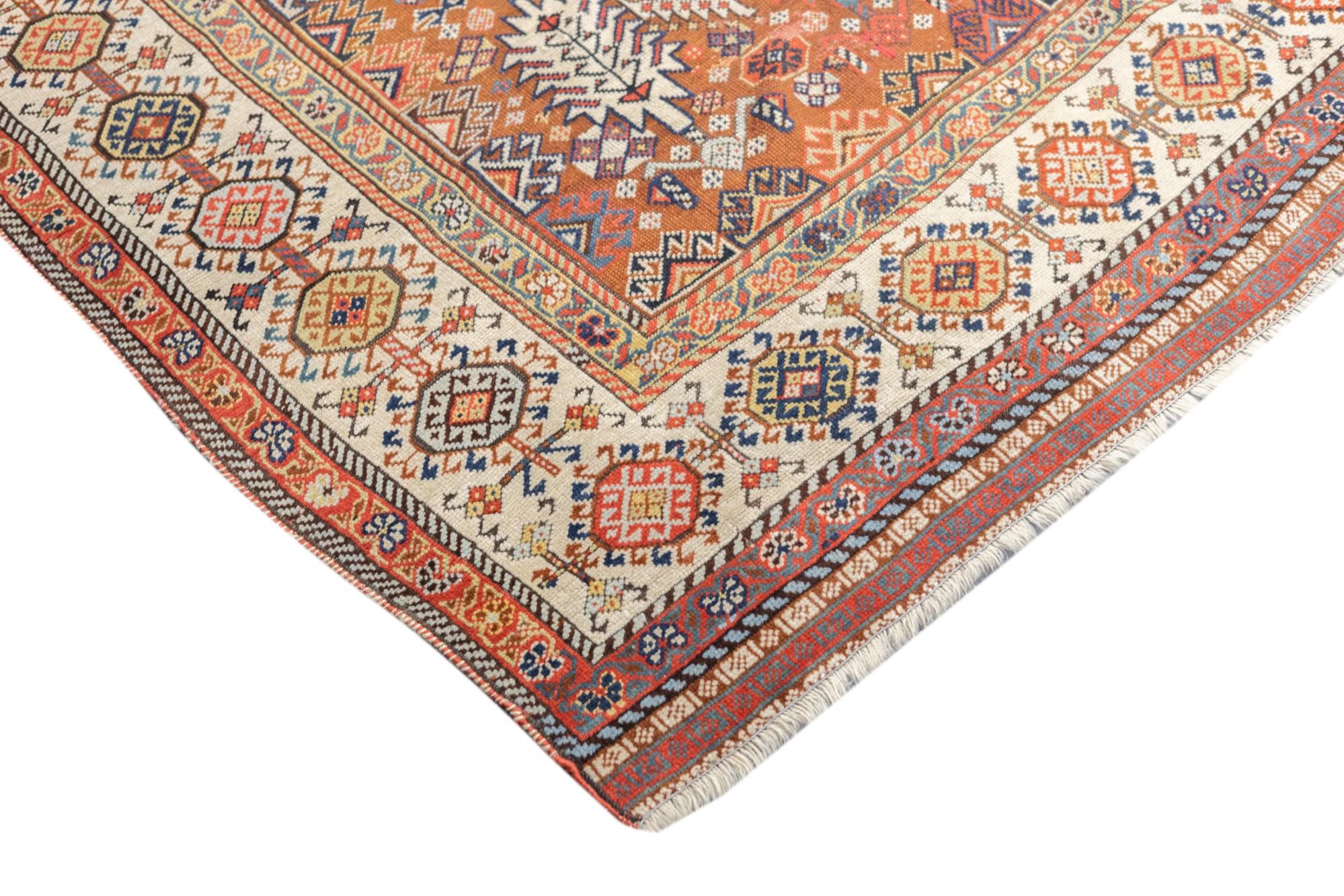 Noué à la main Tapis Antiquities Qashqai Shekarlou 5'8'' x 7'7'' en vente