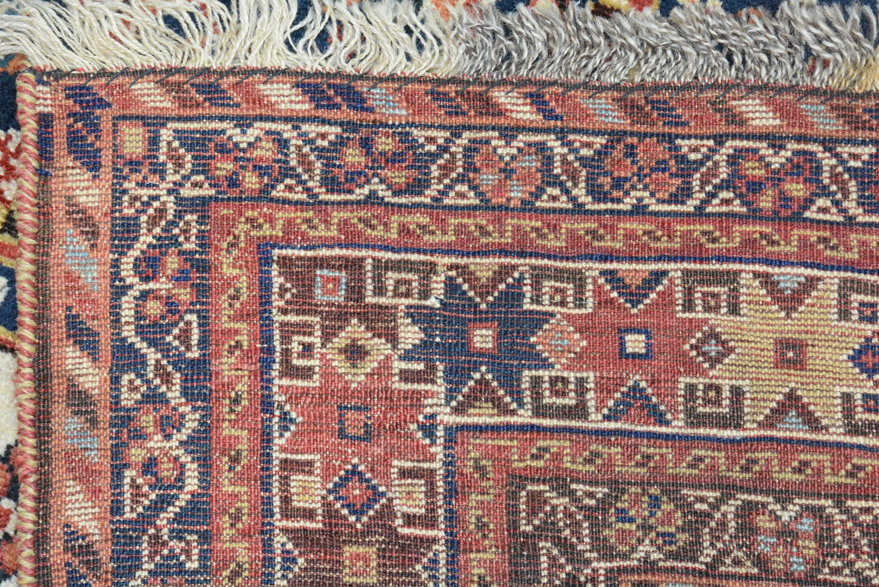Antiker Qashqai Shiraz-Teppich aus Qashqai im Angebot 4