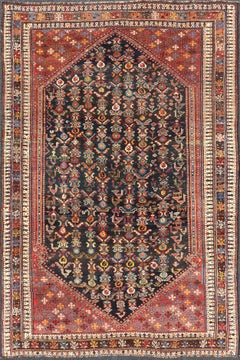 Tappeto tribale antico Qashqai con medaglione in blu e rosso 5'7 x 8'10