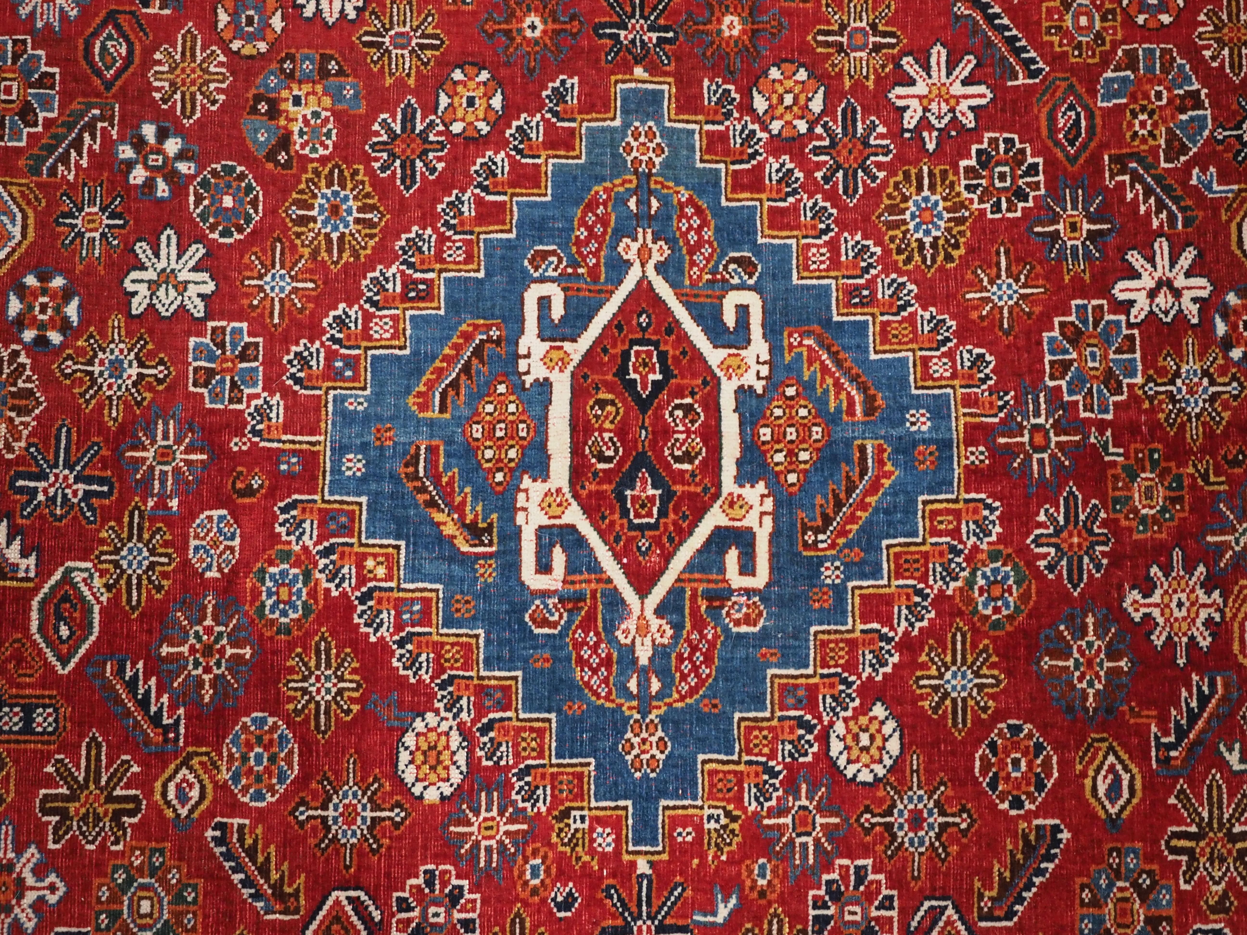 Antique Qashqai tribal rug with small central medallion.  Circa 1890. For Sale 4