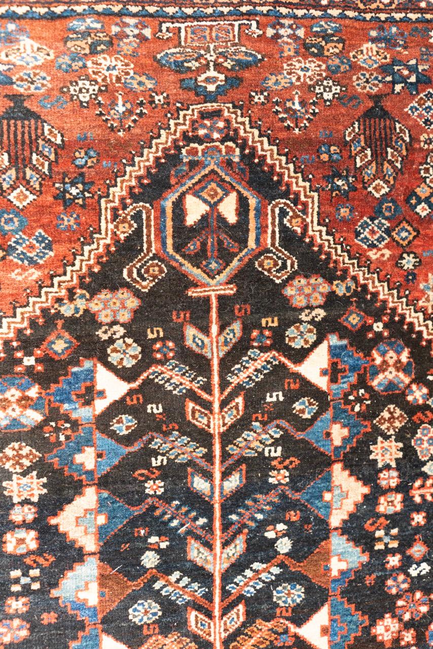 Antique Qasqai Carpet For Sale 1