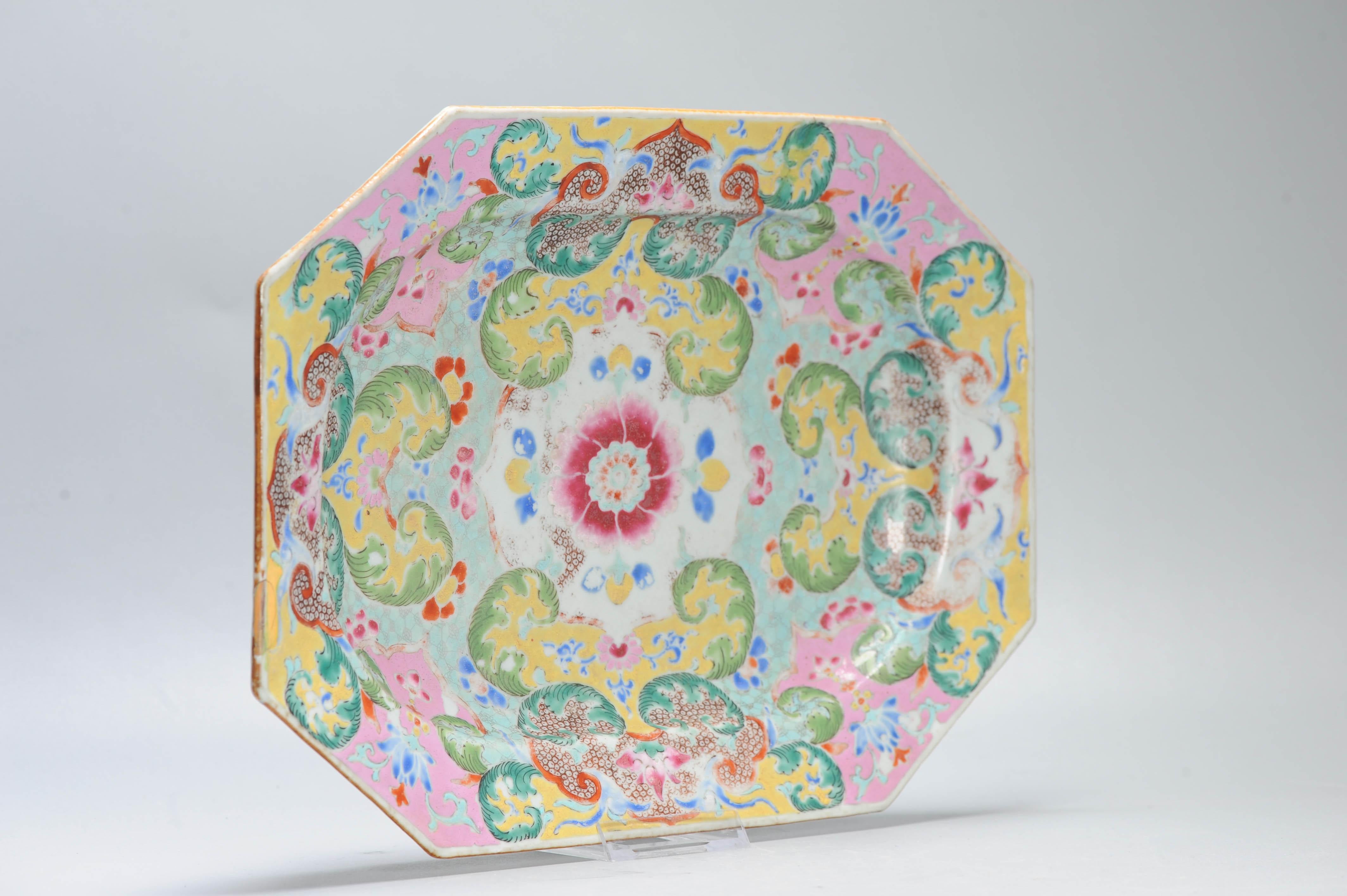 Antique Qianlong 18C Chinese Porcelain Famille Rose Fencai Serving Plate Flowers For Sale 5