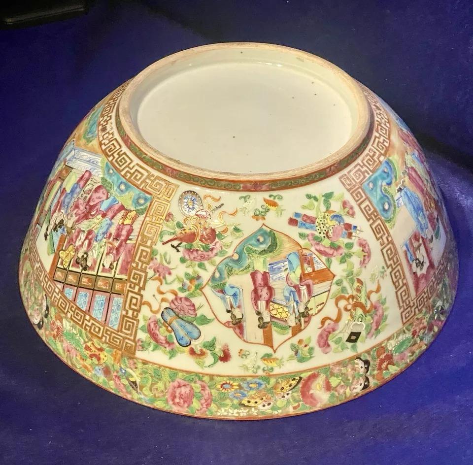Antique Qing Chinese Export Rose Medallion Canton Porcelain Punch Bowl 15.5