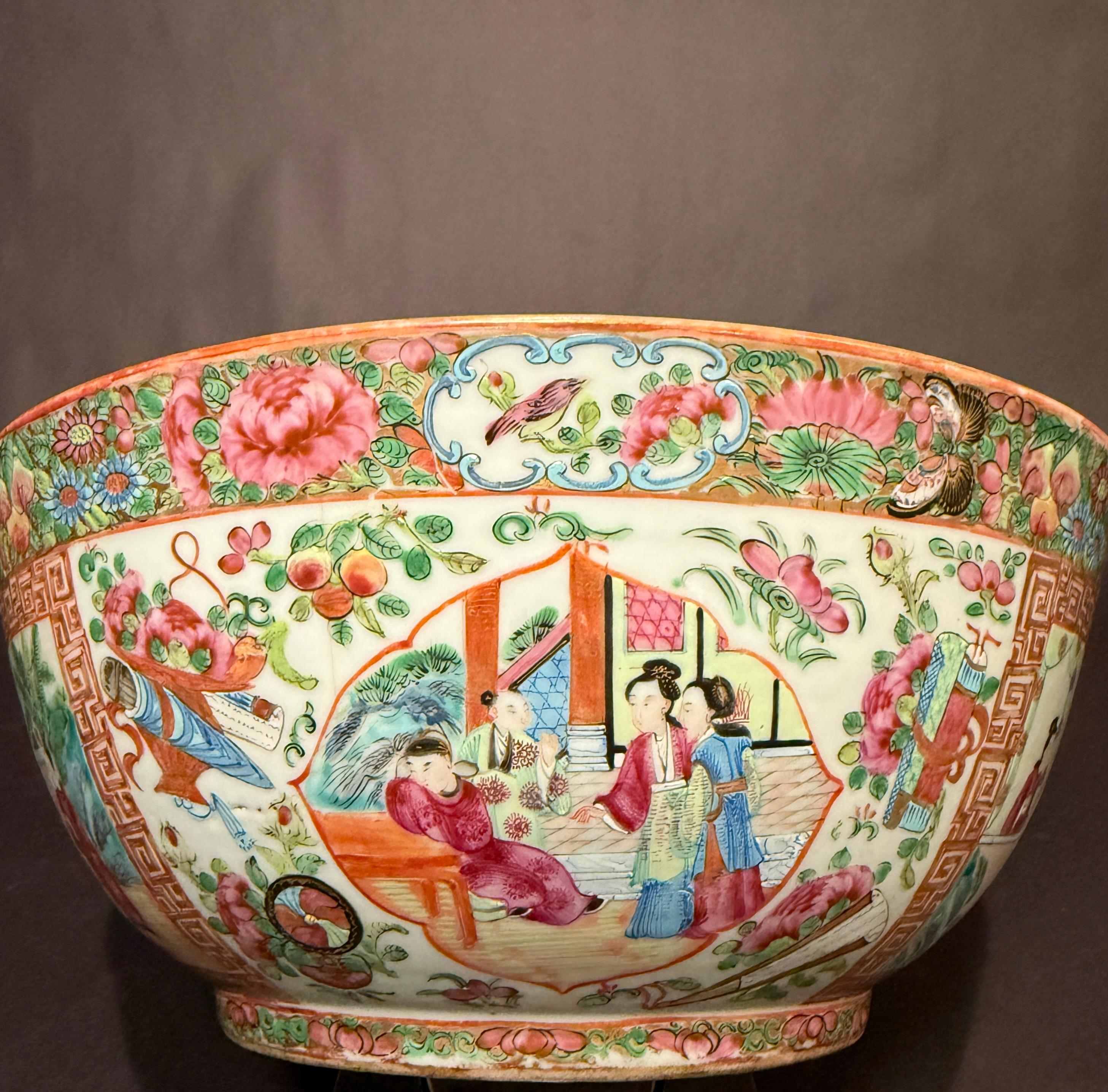 Antike chinesische Famille Rose Canton-Porzellanschale aus Qing-Kanton im Angebot 2