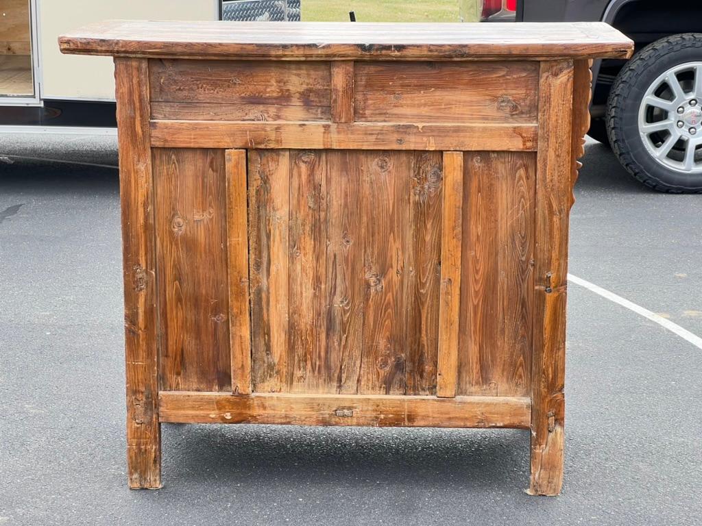 Antique Qing Dynasty Butterfly Cabinet c. 1800s For Sale 5